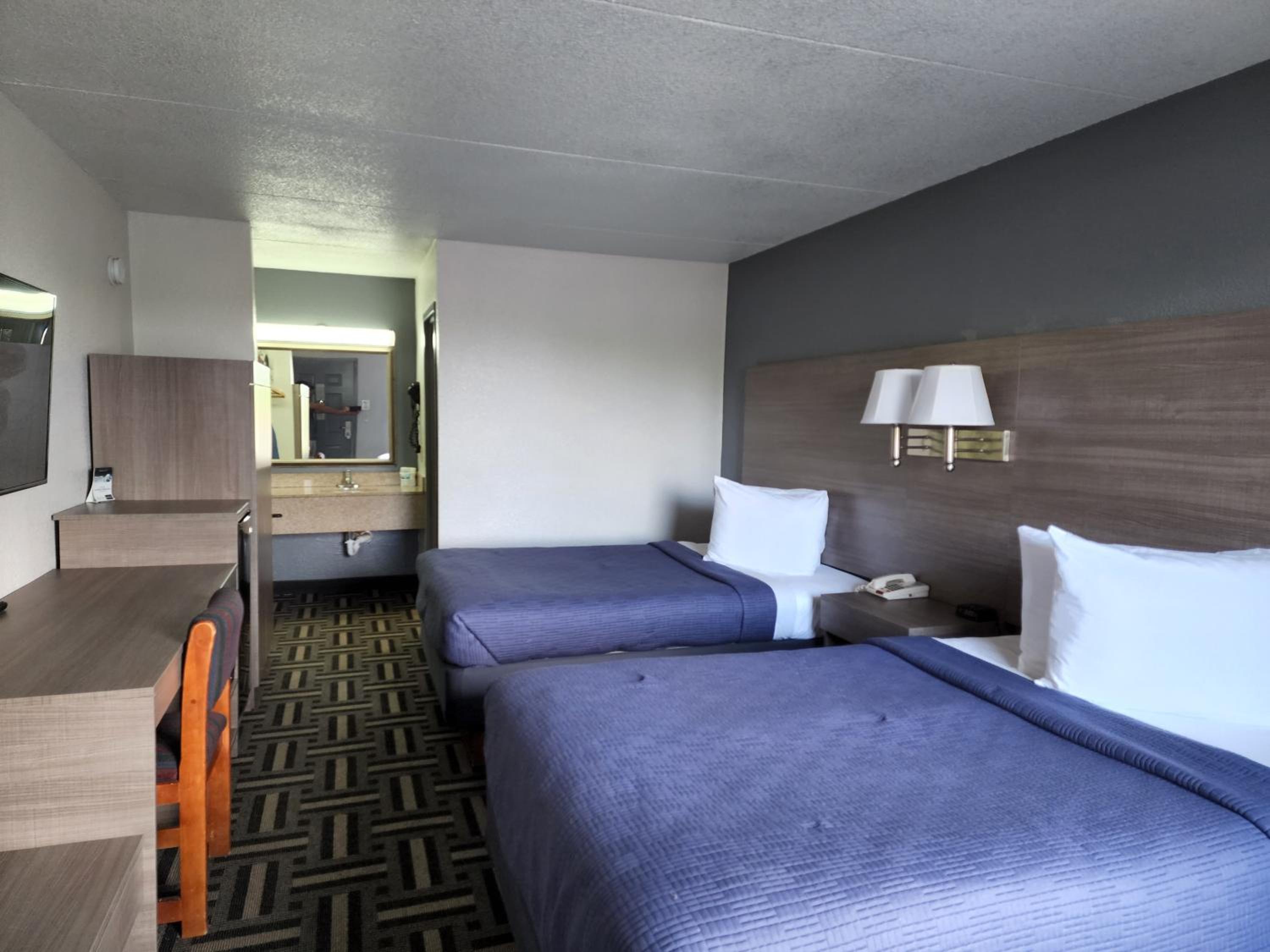 Standard Double Room - Photo 3