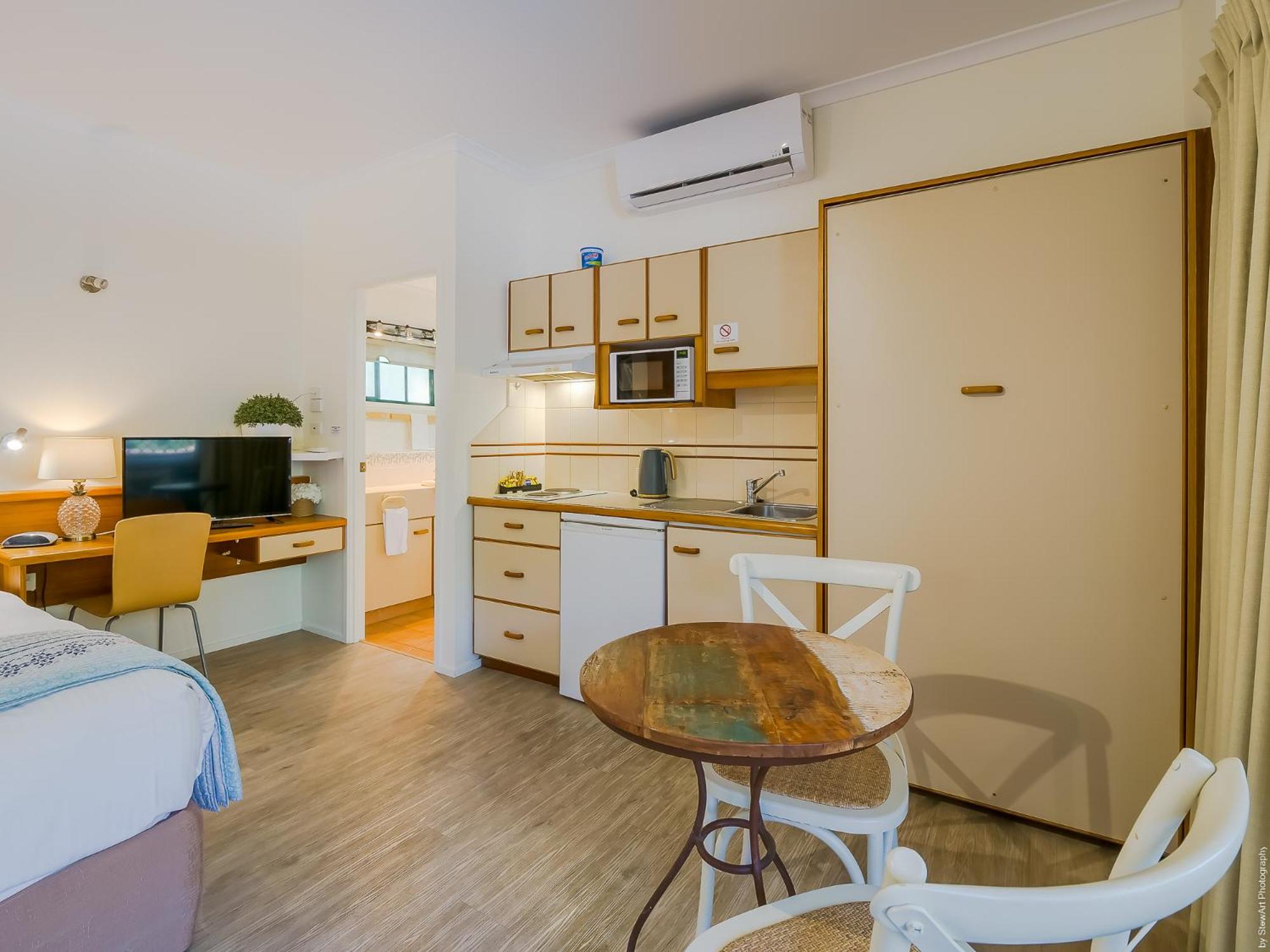 Studio with Sea View - No Pets Allowed - Photo 10