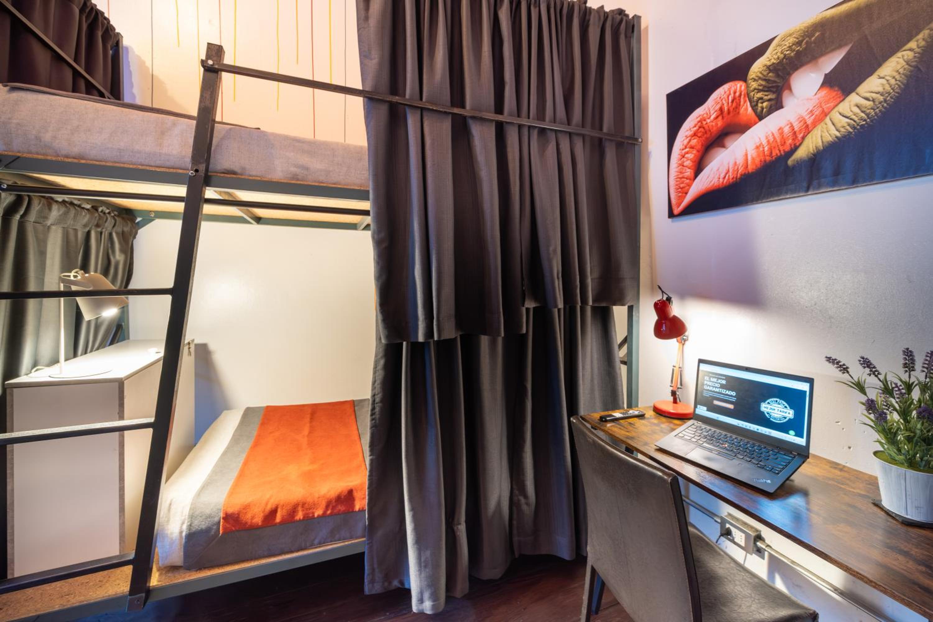 Economy Quadruple Room with Shared Bathroom
