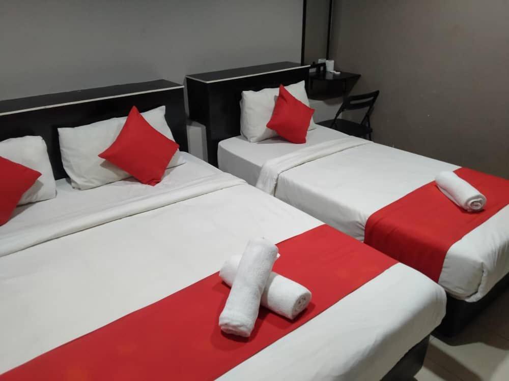 Standard Triple Room - Photo 4
