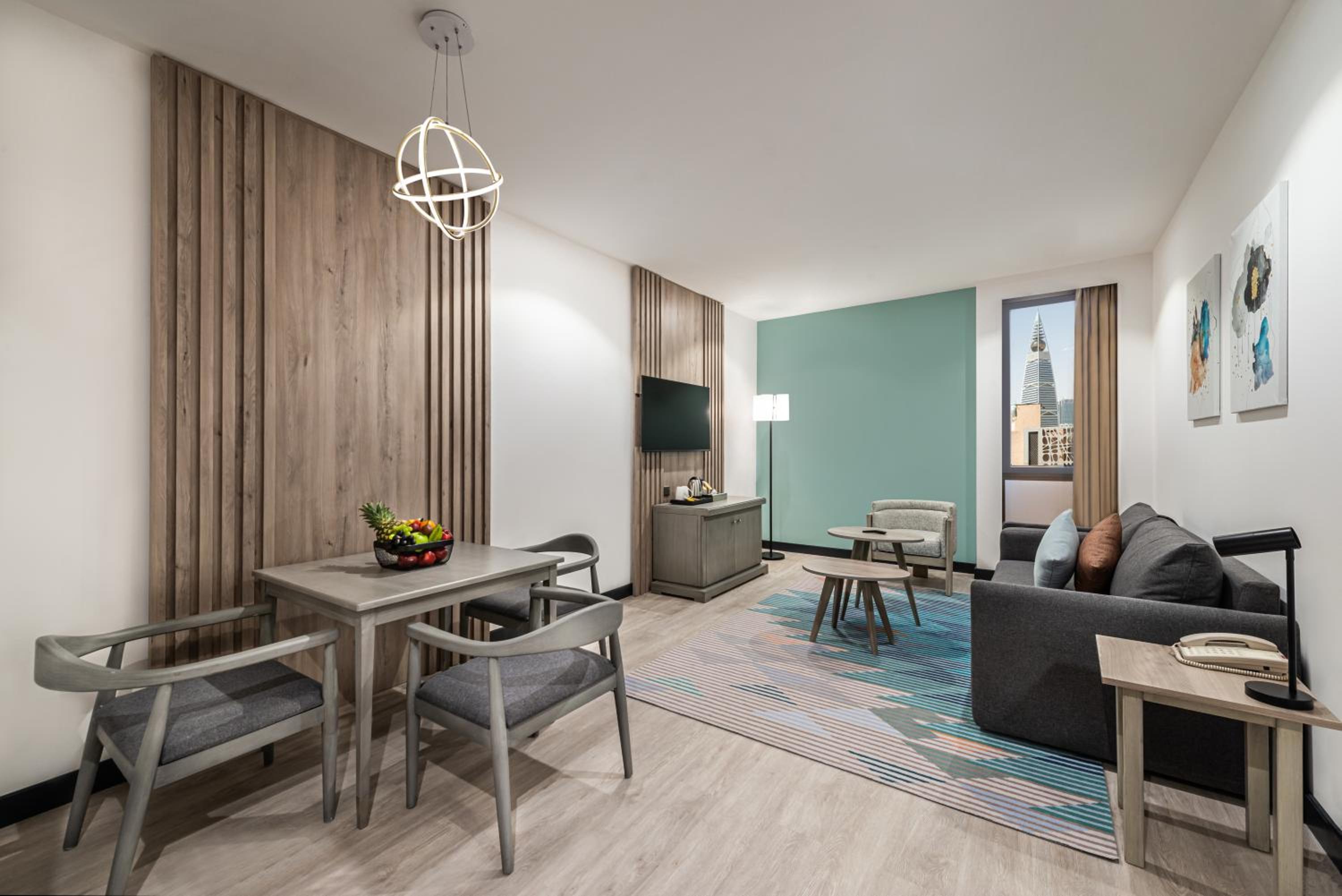 One Bedroom King Suite - Non-Smoking