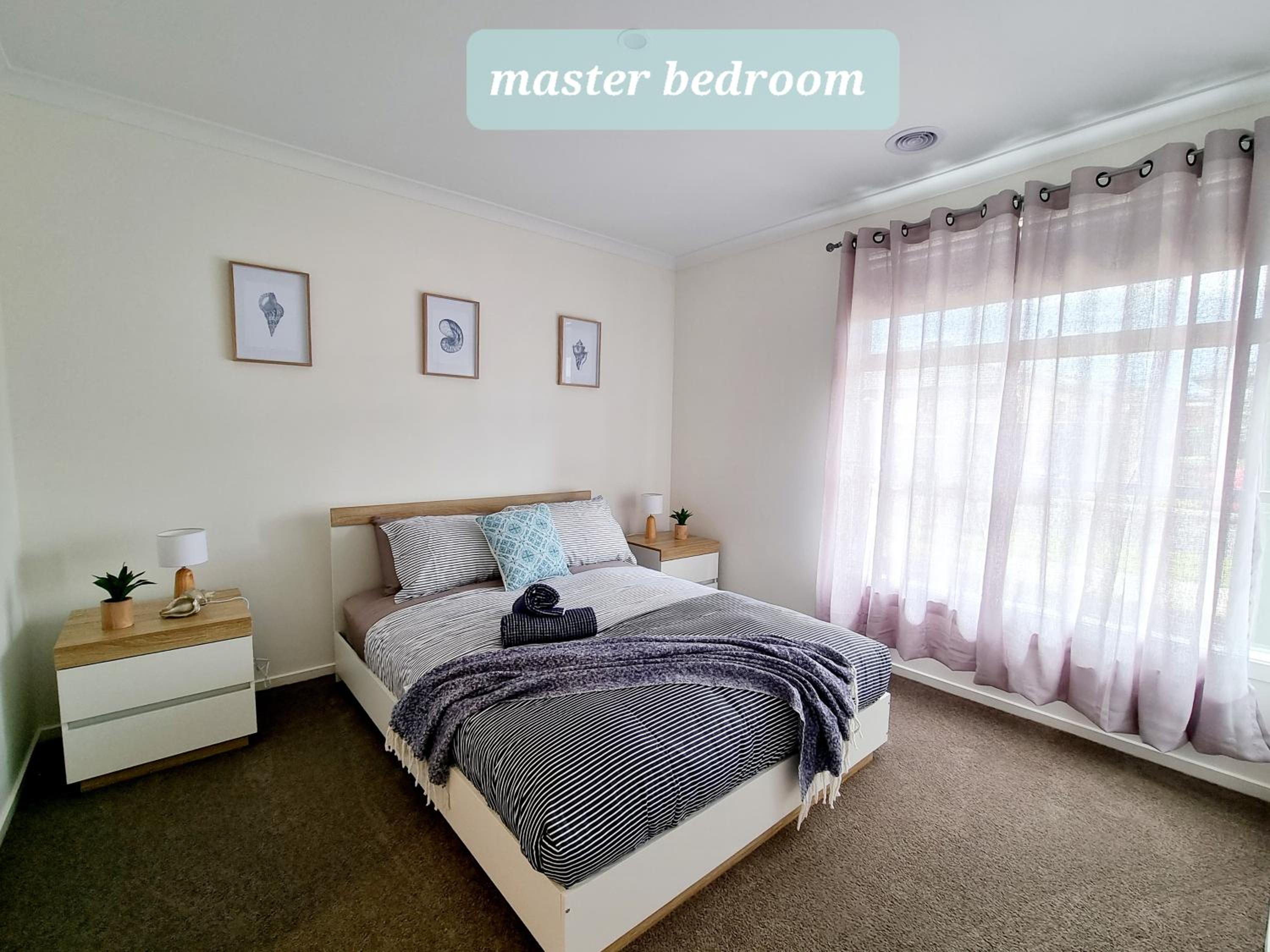 Four-Bedroom House photo 1