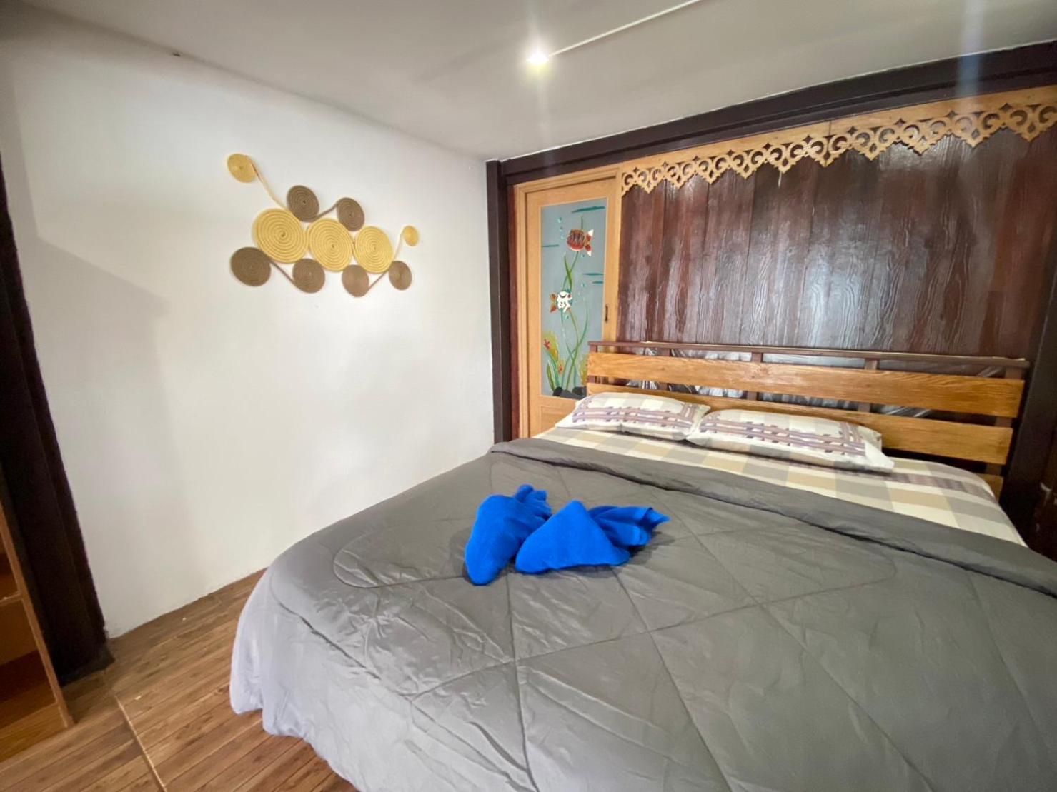 Deluxe Double Room with Balcony and Sea View - Photo 3