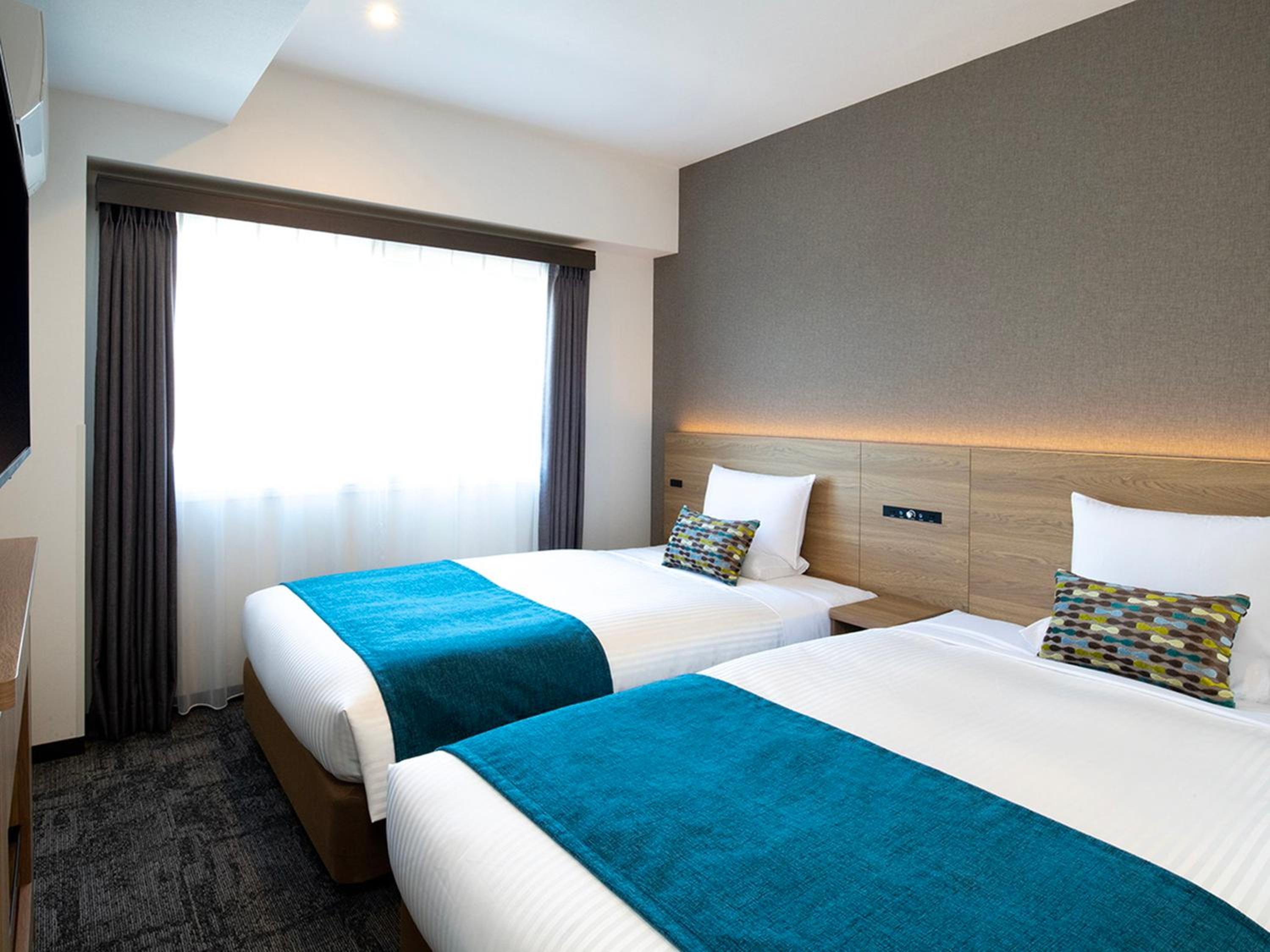 Superior Twin Room - Non Smoking - House Keeping is Optional with Additional Cost