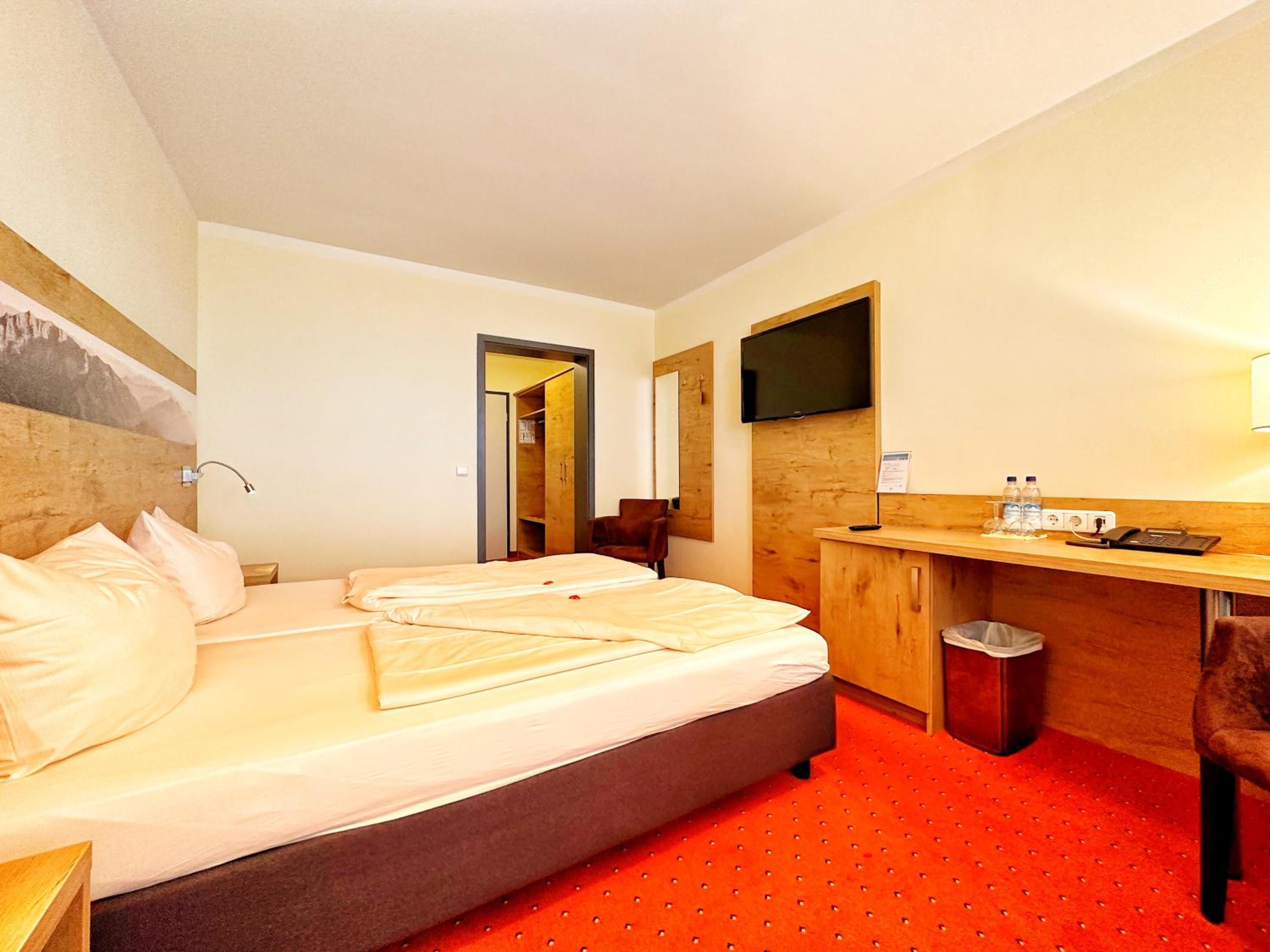 Double Room with Balcony photo 1