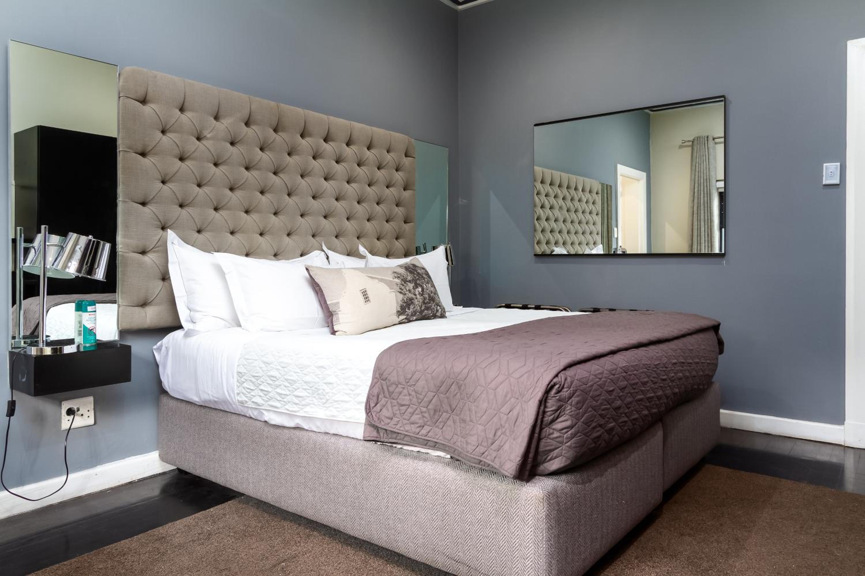 Superior Queen Room