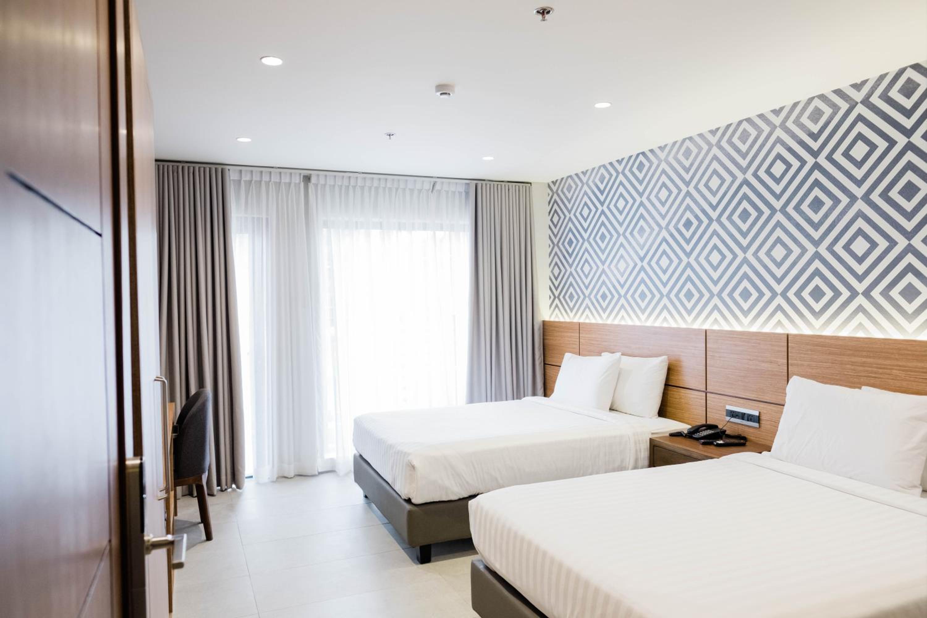 Superior Double Room - Photo 3