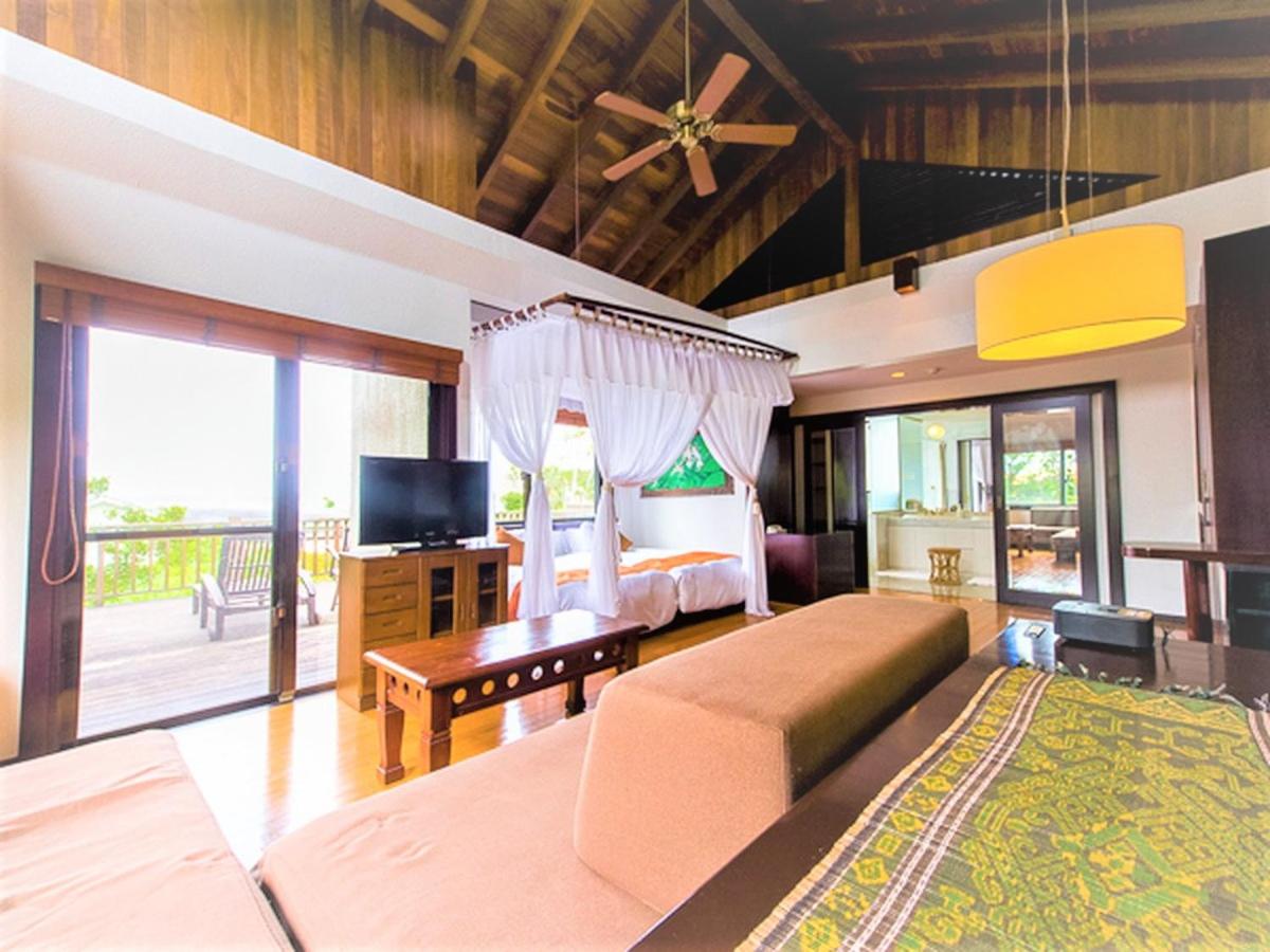 Twin Room Villa with Sea View and Terrace