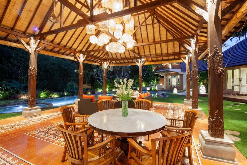 Villa - Photo 12
