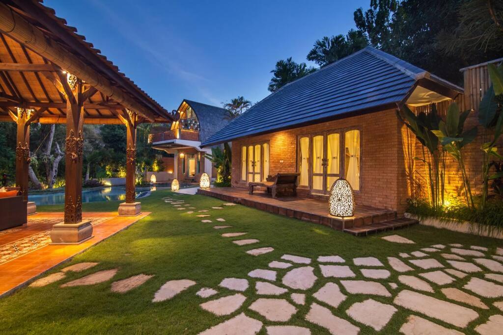 Villa - Photo 11