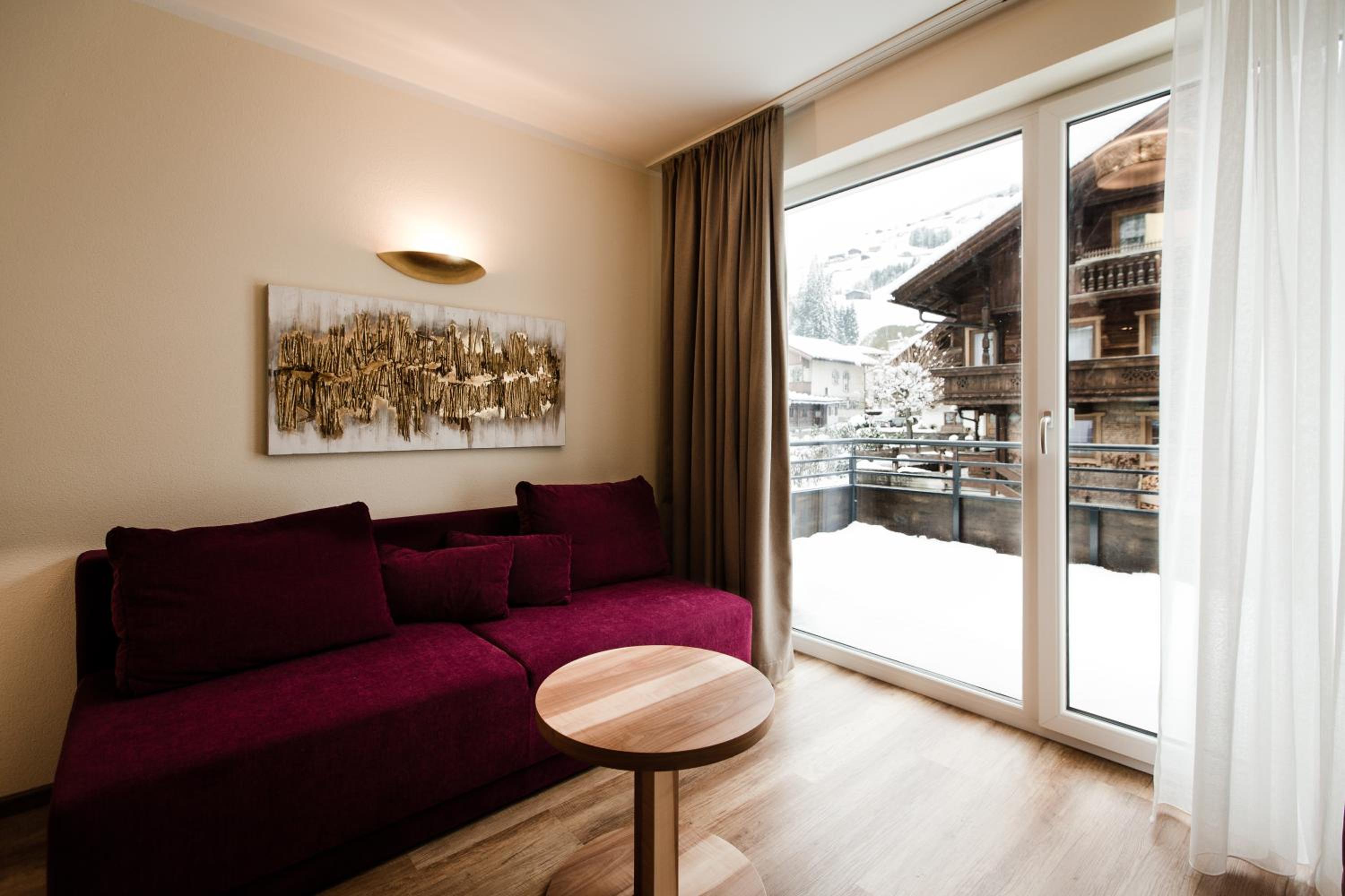 Double Room - Photo 12