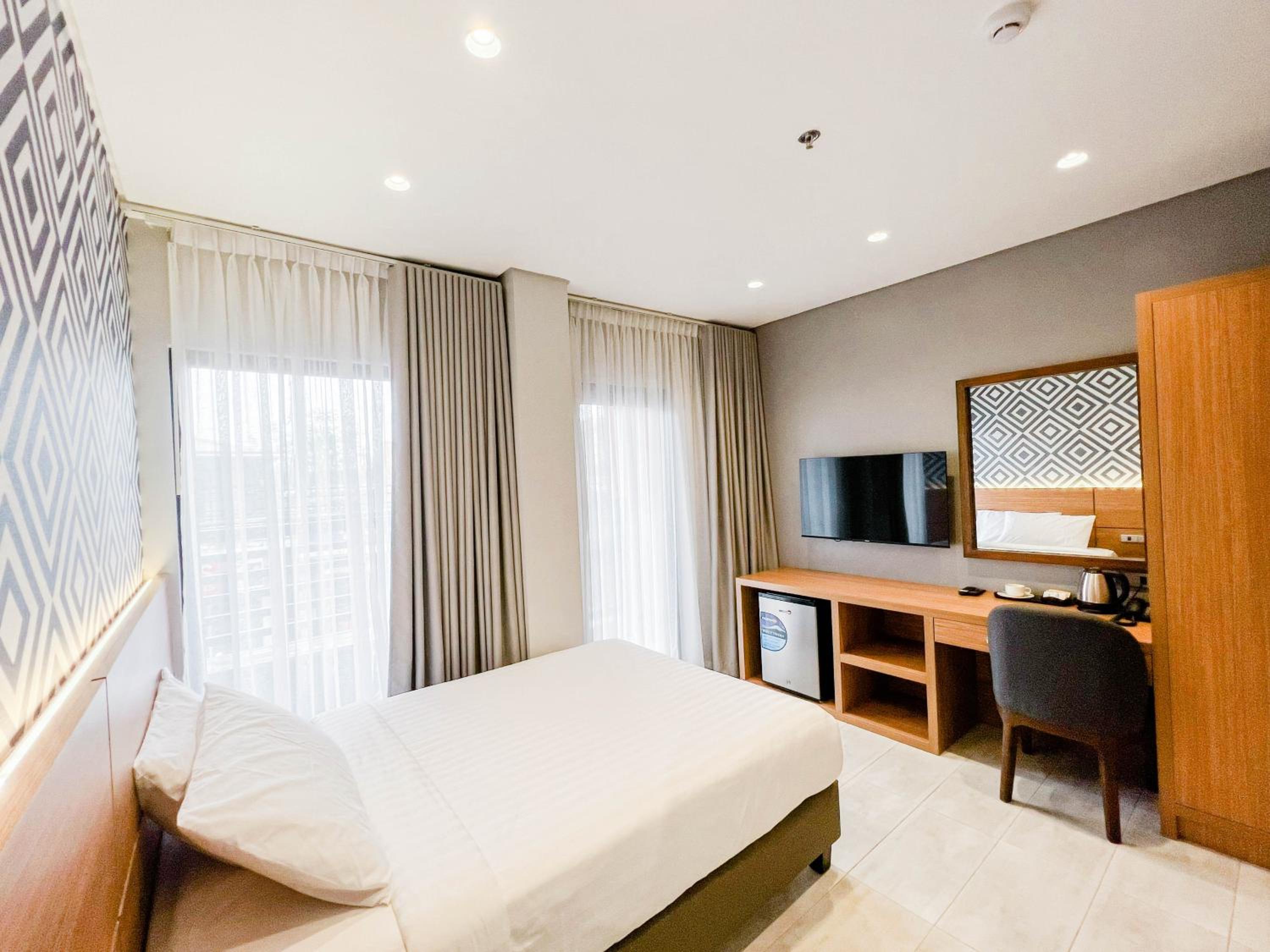 Deluxe Double Room - Photo 1