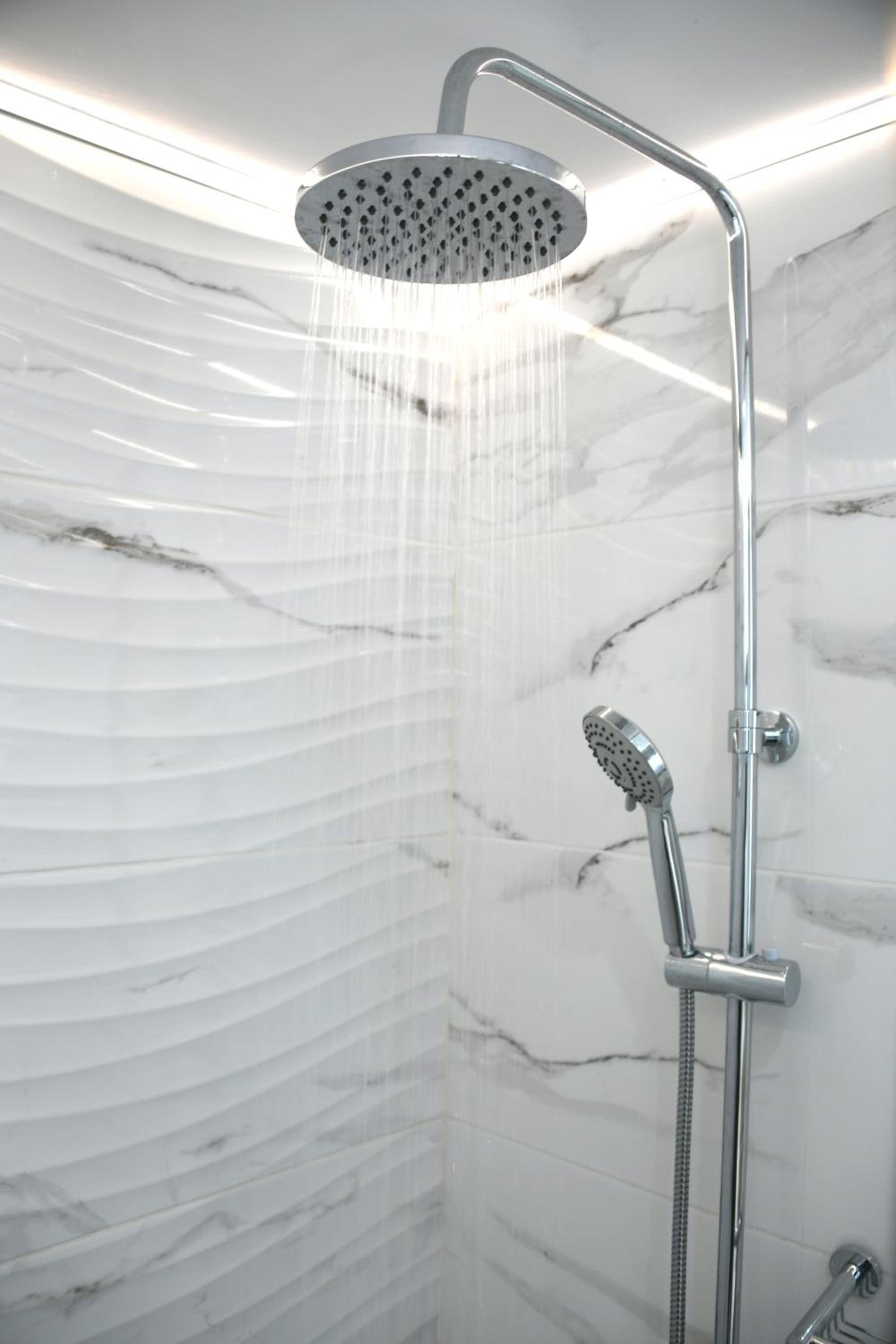 Family Room with Shower photo 3