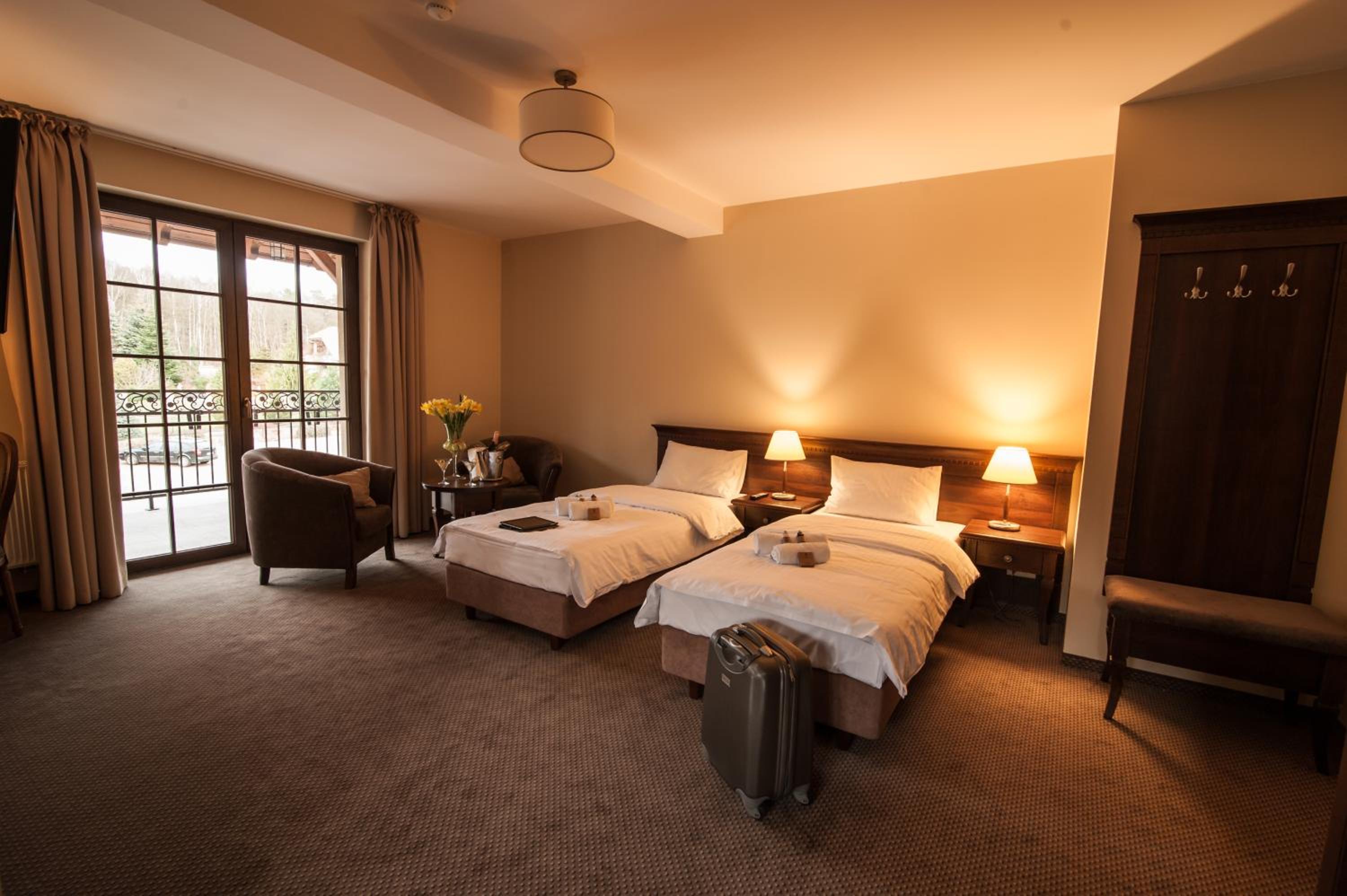 Deluxe Double Room with Balcony - Photo 1