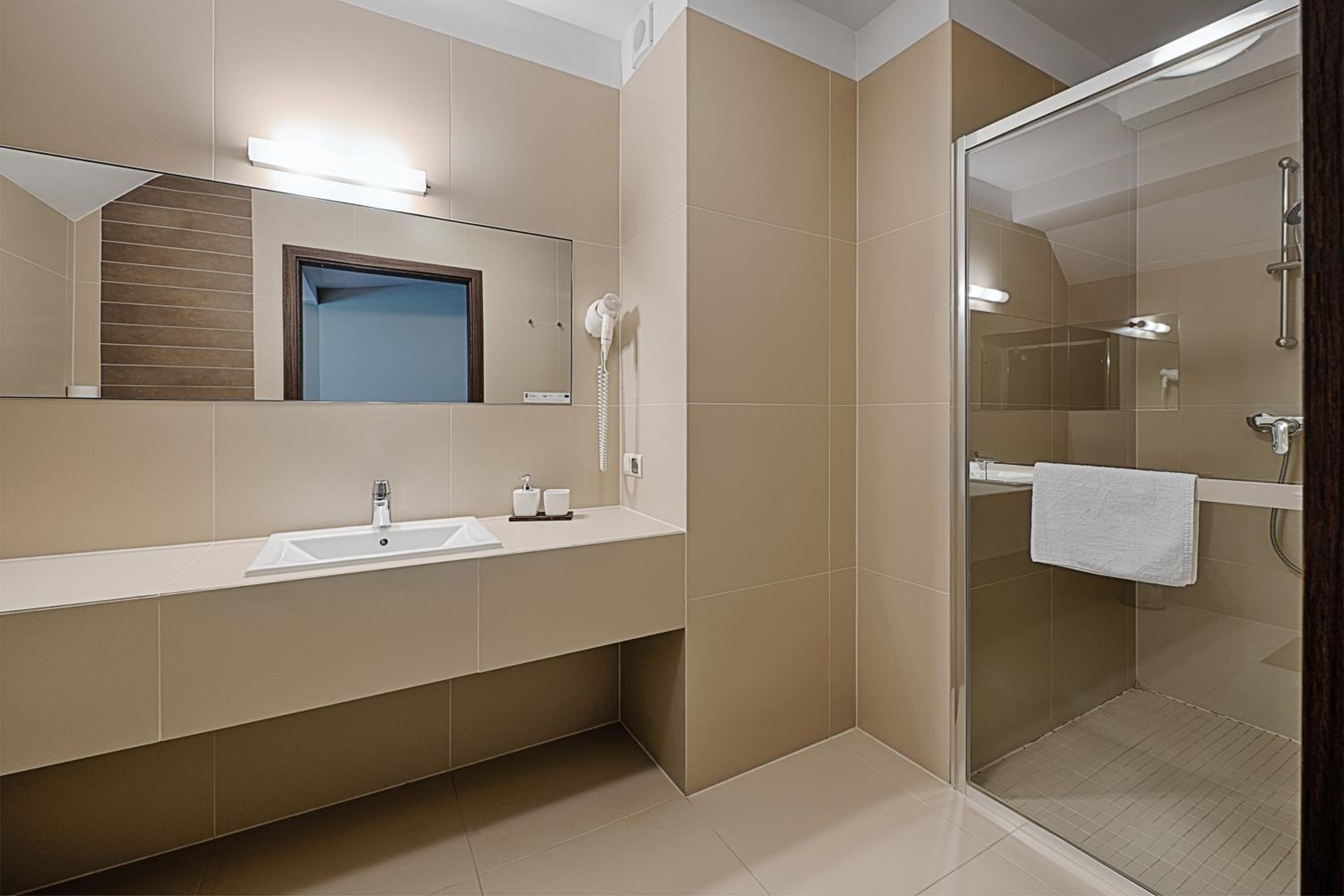 Superior Room - Photo 4