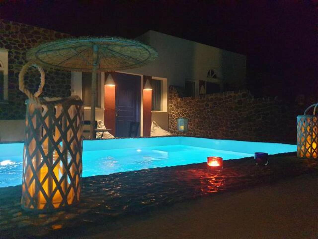 Suite with Private Pool - Photo 5