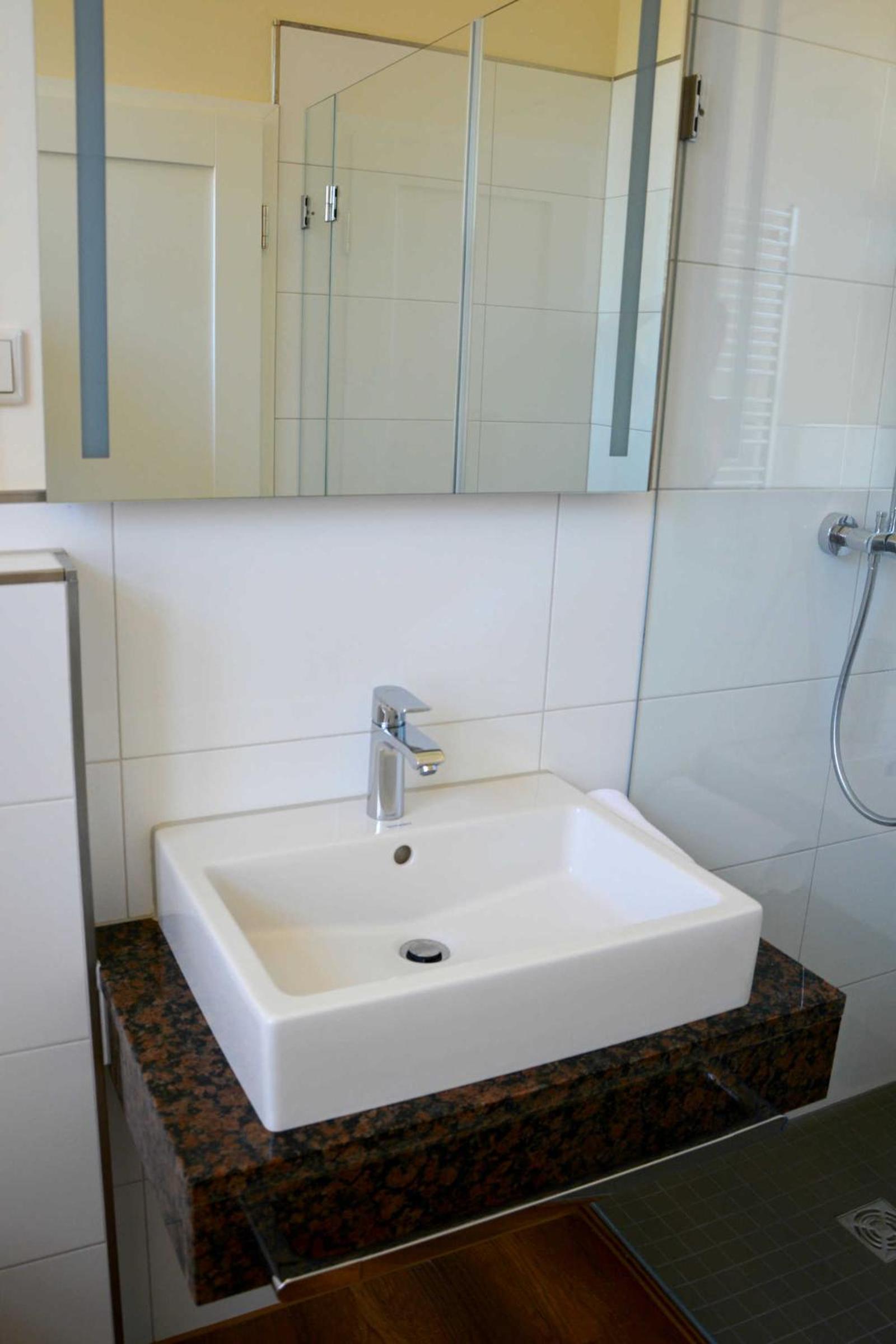Standard Double Room with Shower photo 3