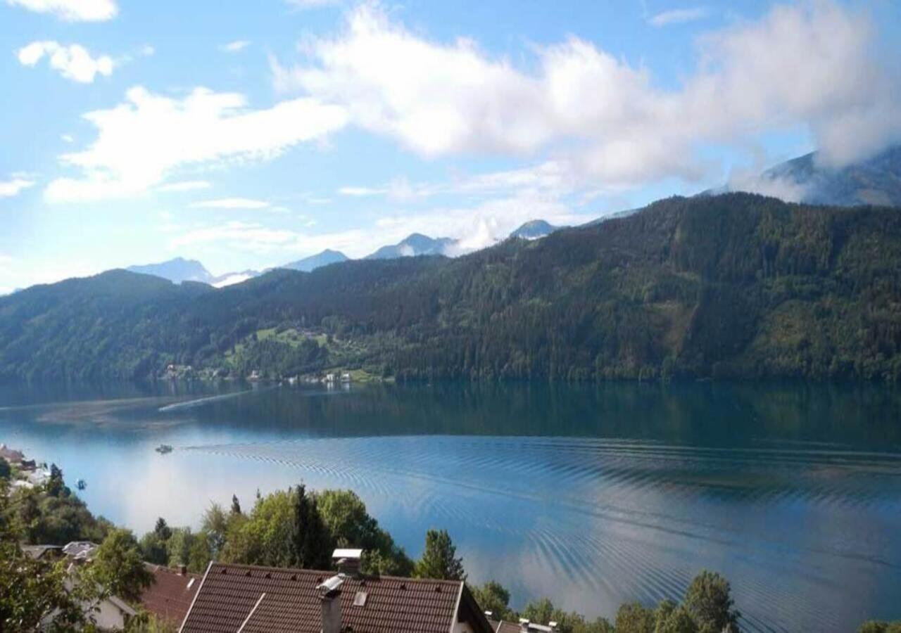 Apartment with Lake View photo 2