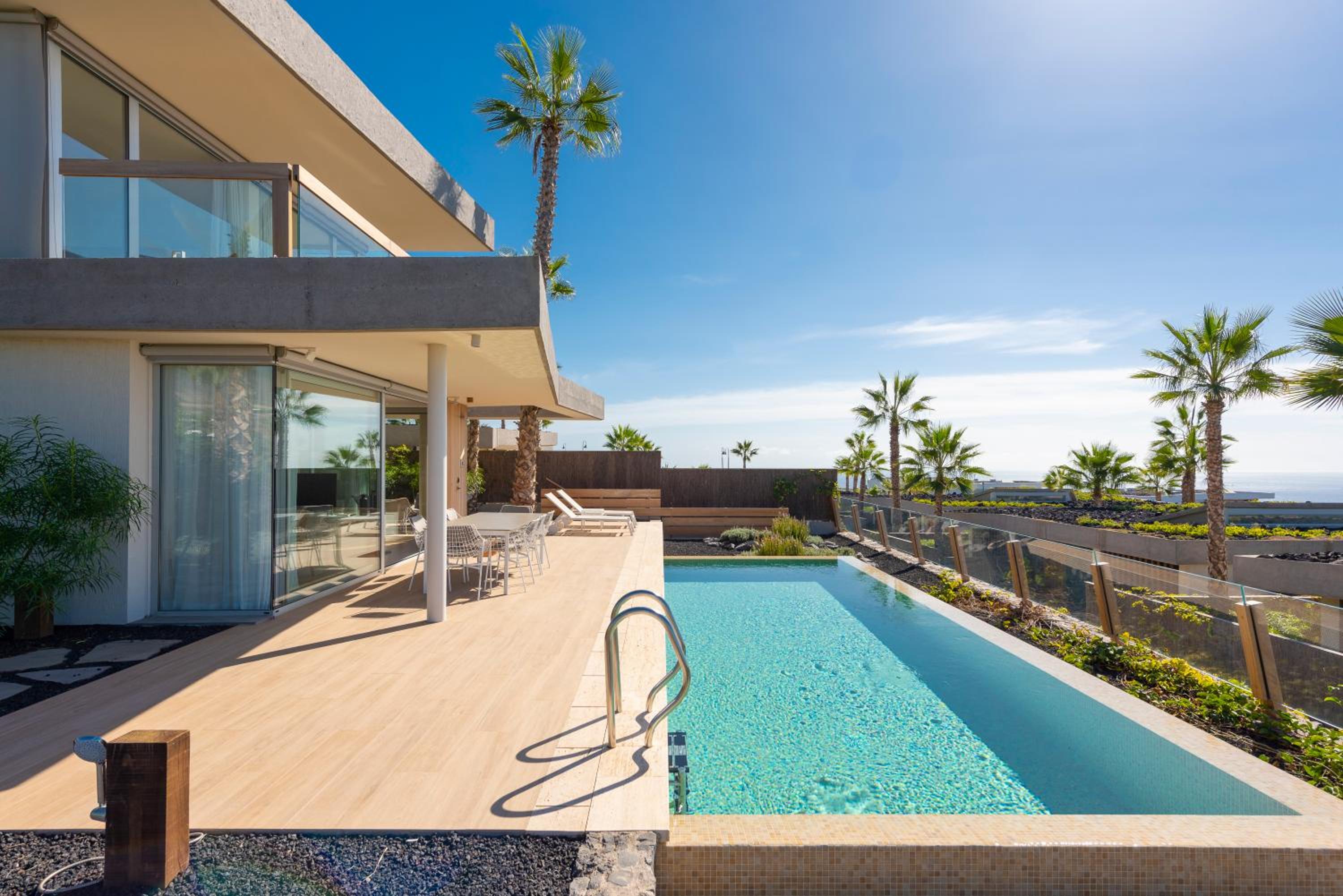 Three-Bedroom Villa with Sea Views and a private swimming pool