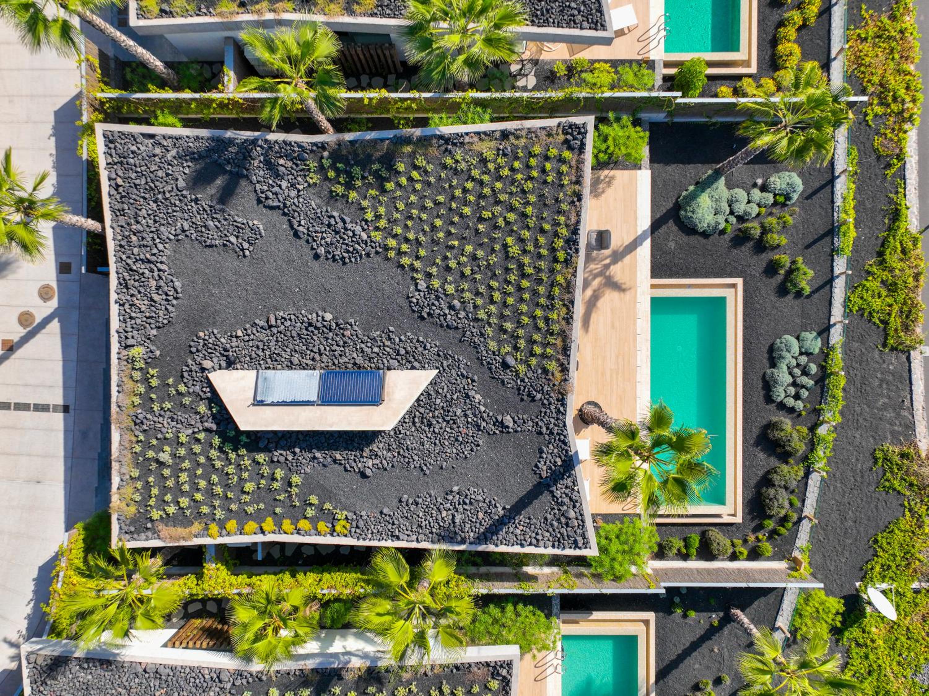 Three-Bedroom Villa with Sea Views and a private swimming pool