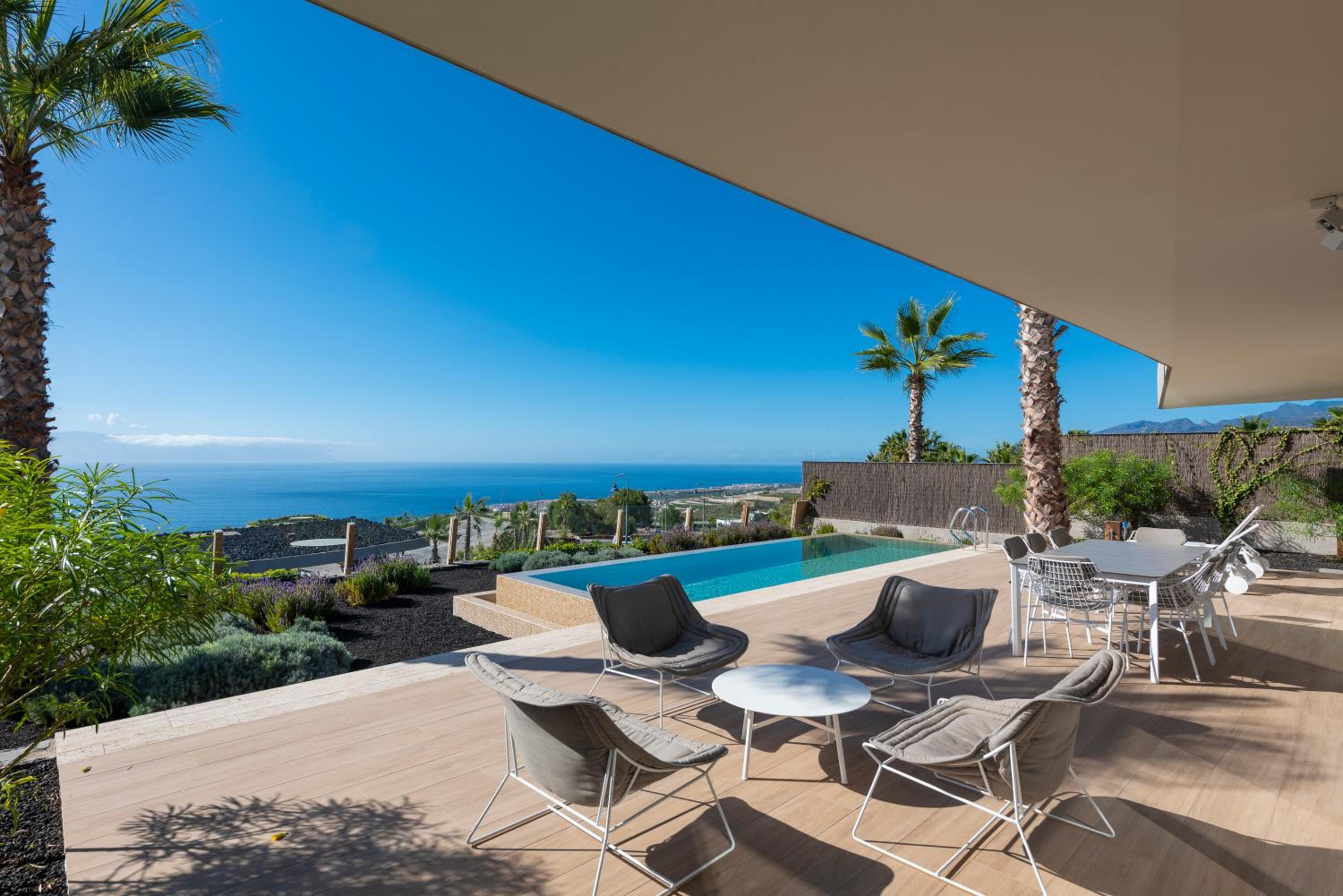 Three-Bedroom Villa with Sea Views and a private swimming pool thumbnail 5