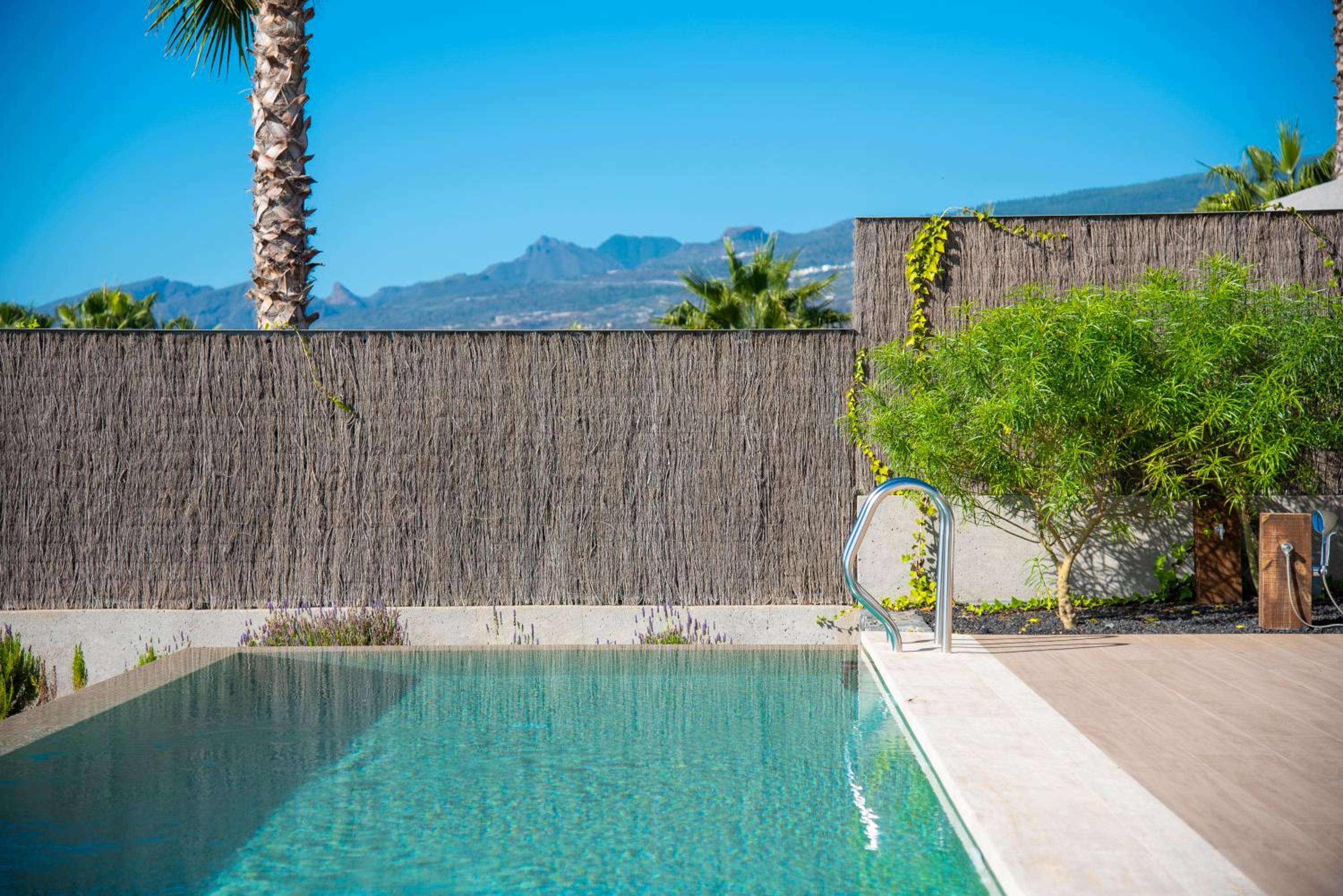 Two-Bedroom Villa with Sea View and a private swimming pool thumbnail 5