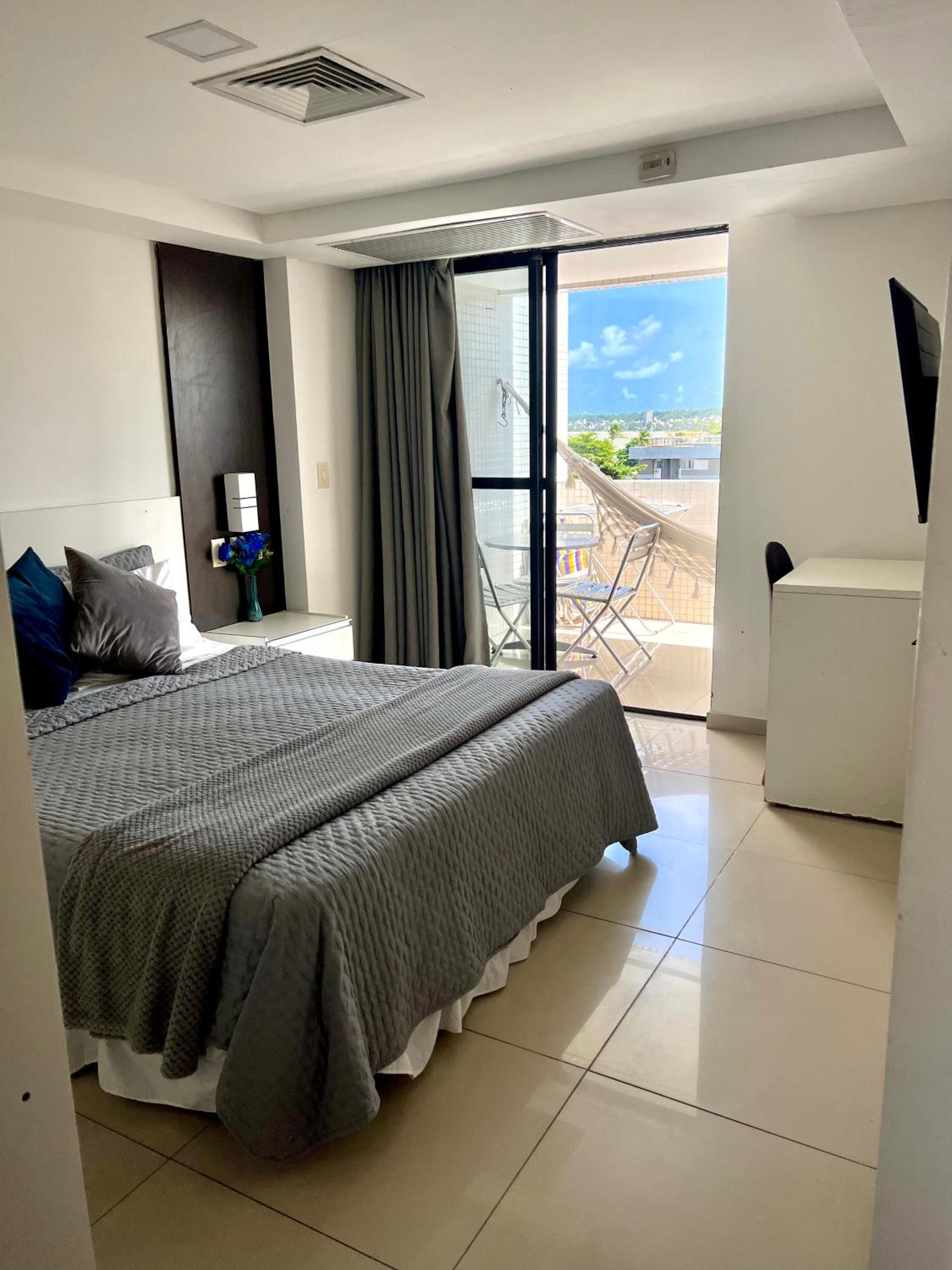 Studio Apartment with Sea View