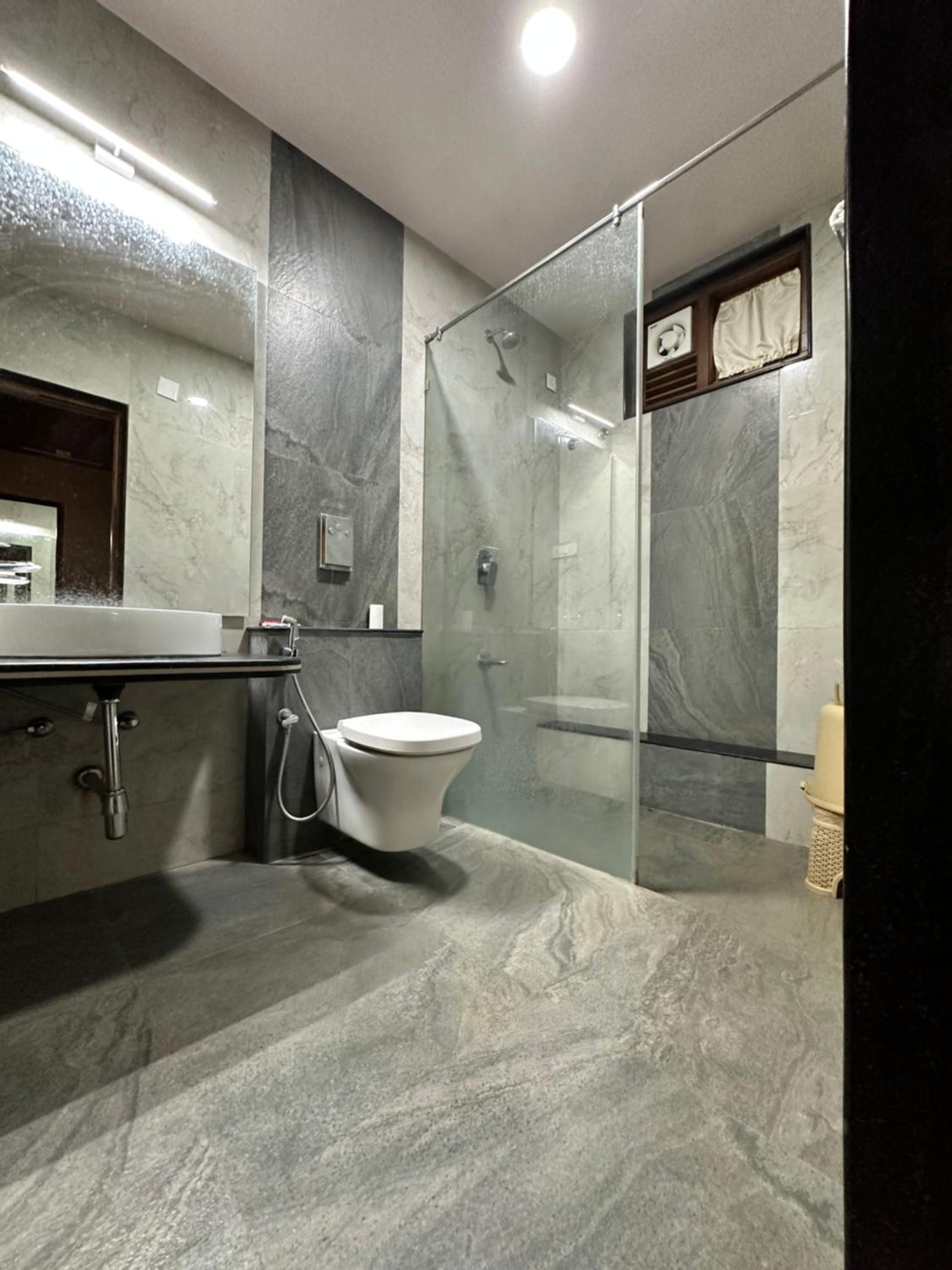 Deluxe Triple Room - Photo 23