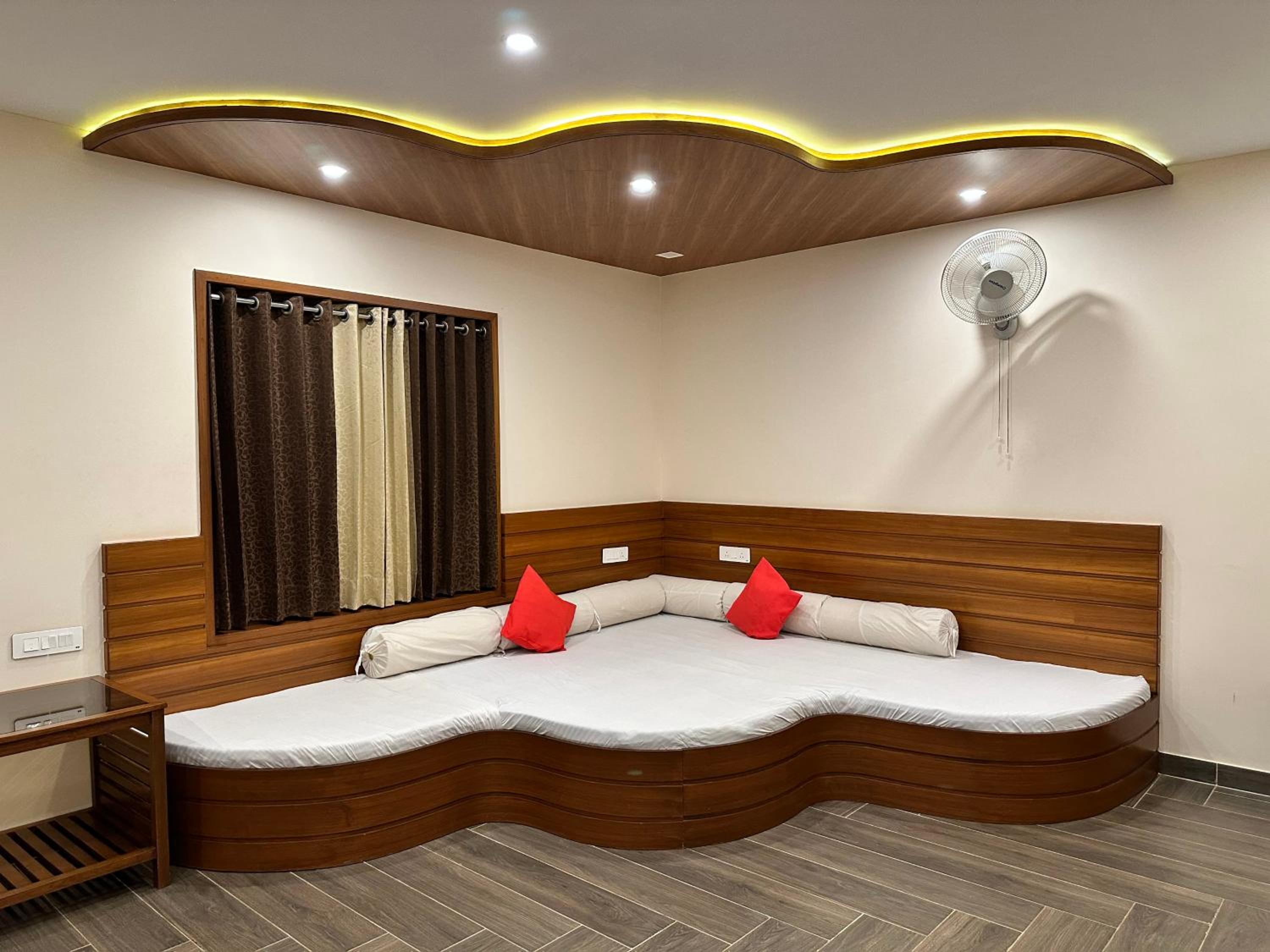 Suite - Photo 4