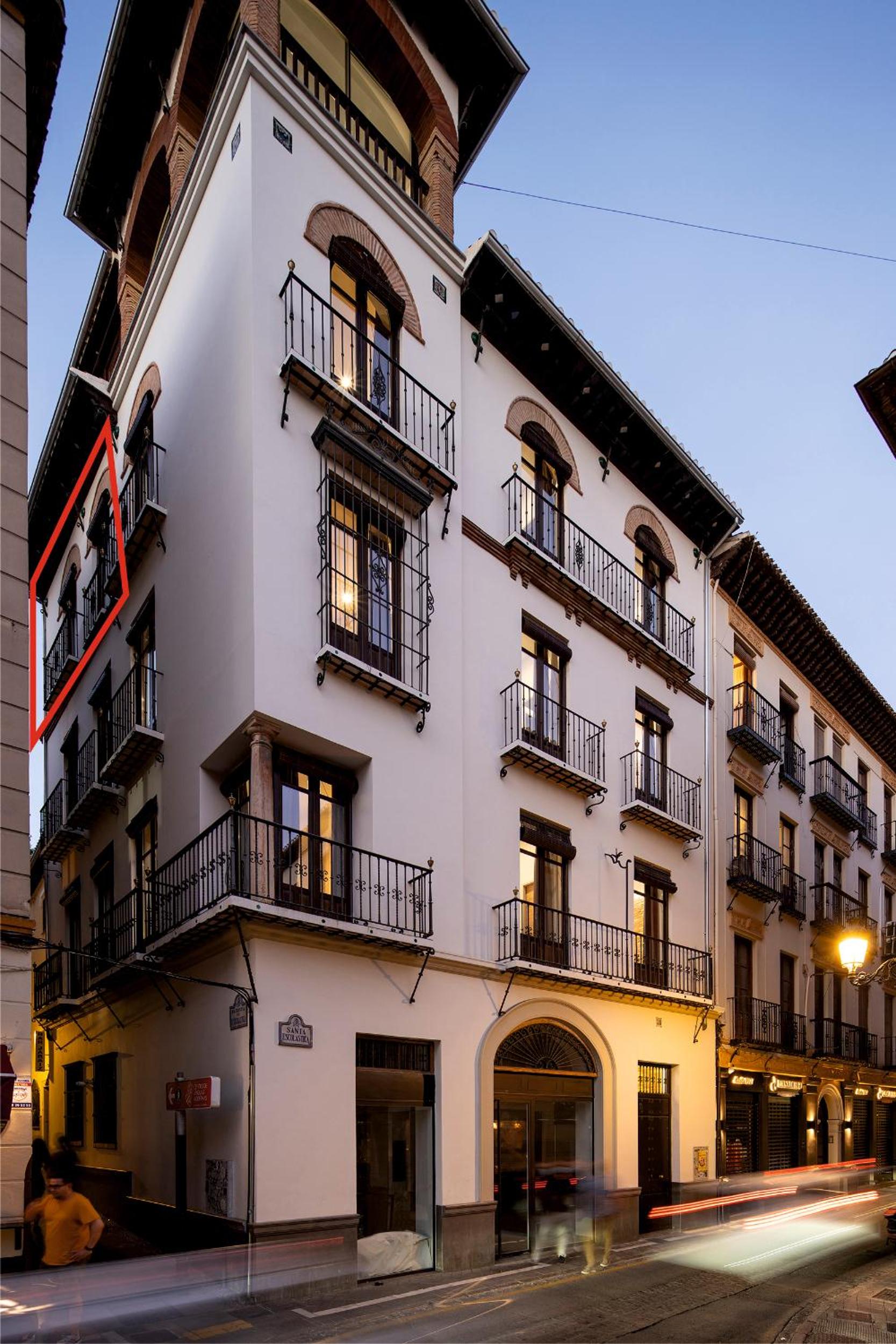 Standard Apartment