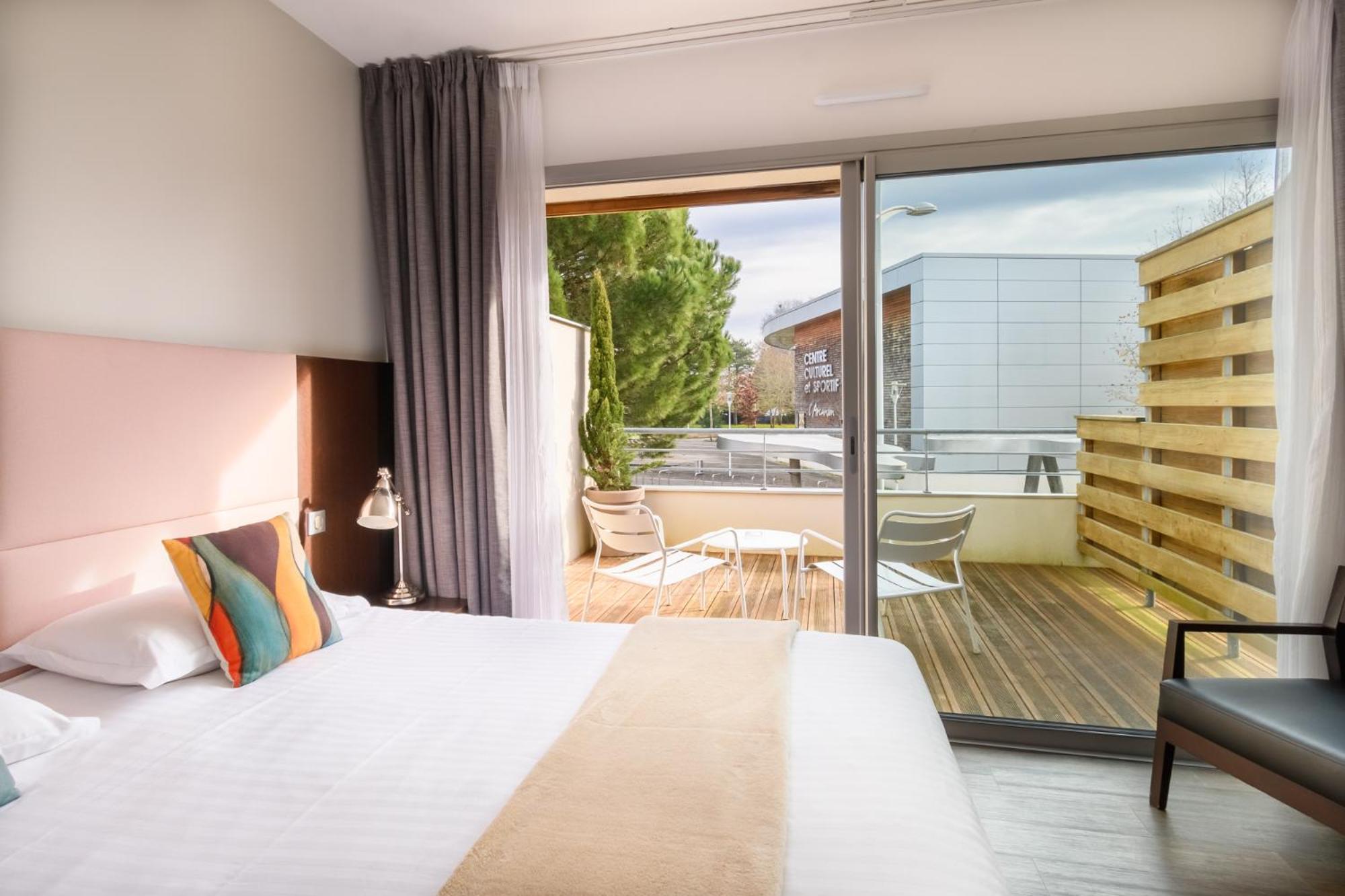 Double Room with Terrace - Photo 13