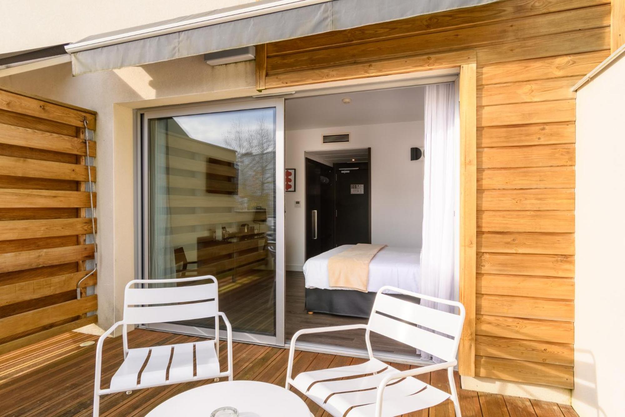 Double Room with Terrace - Photo 15