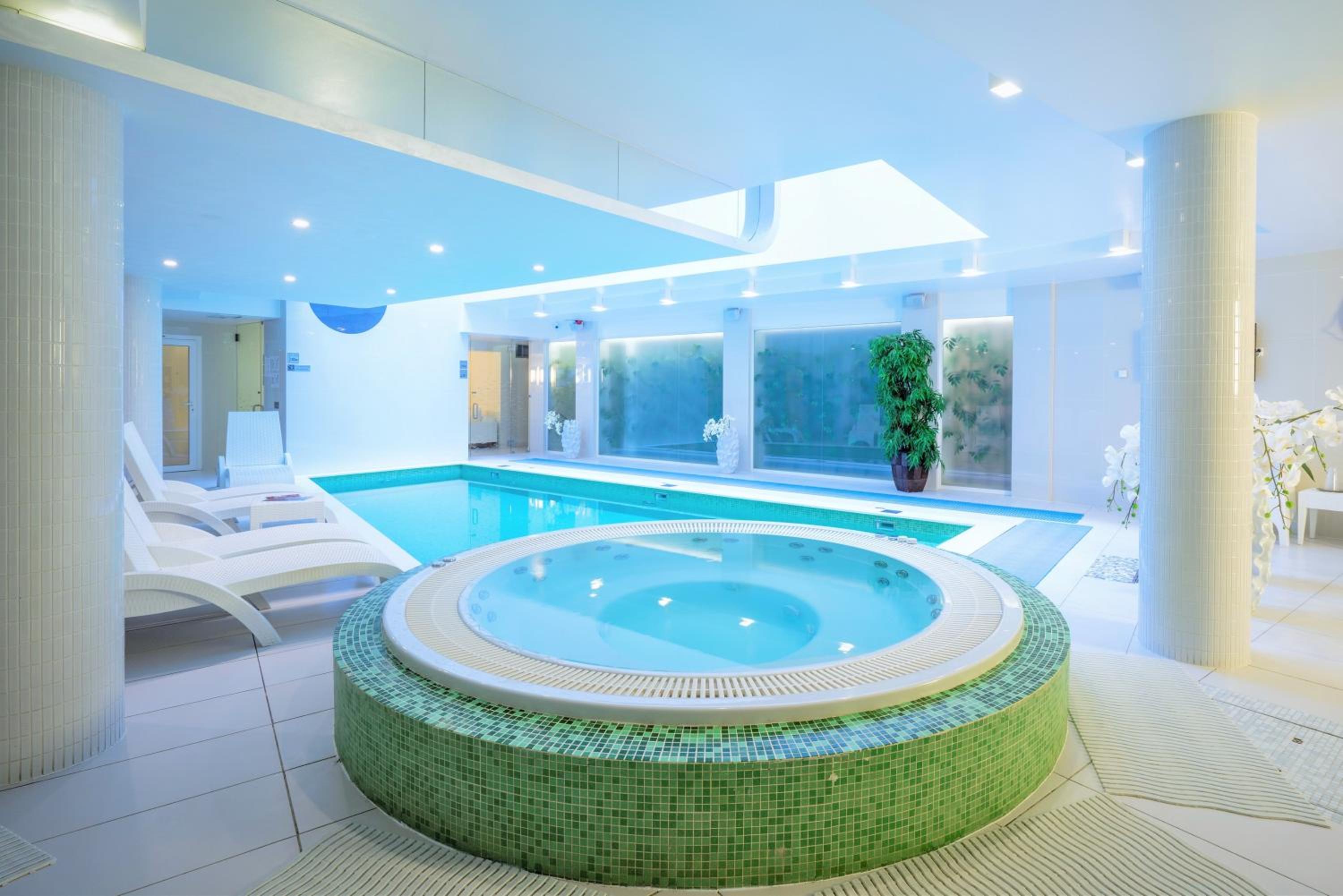 Small Room with One time Spa Access photo 2