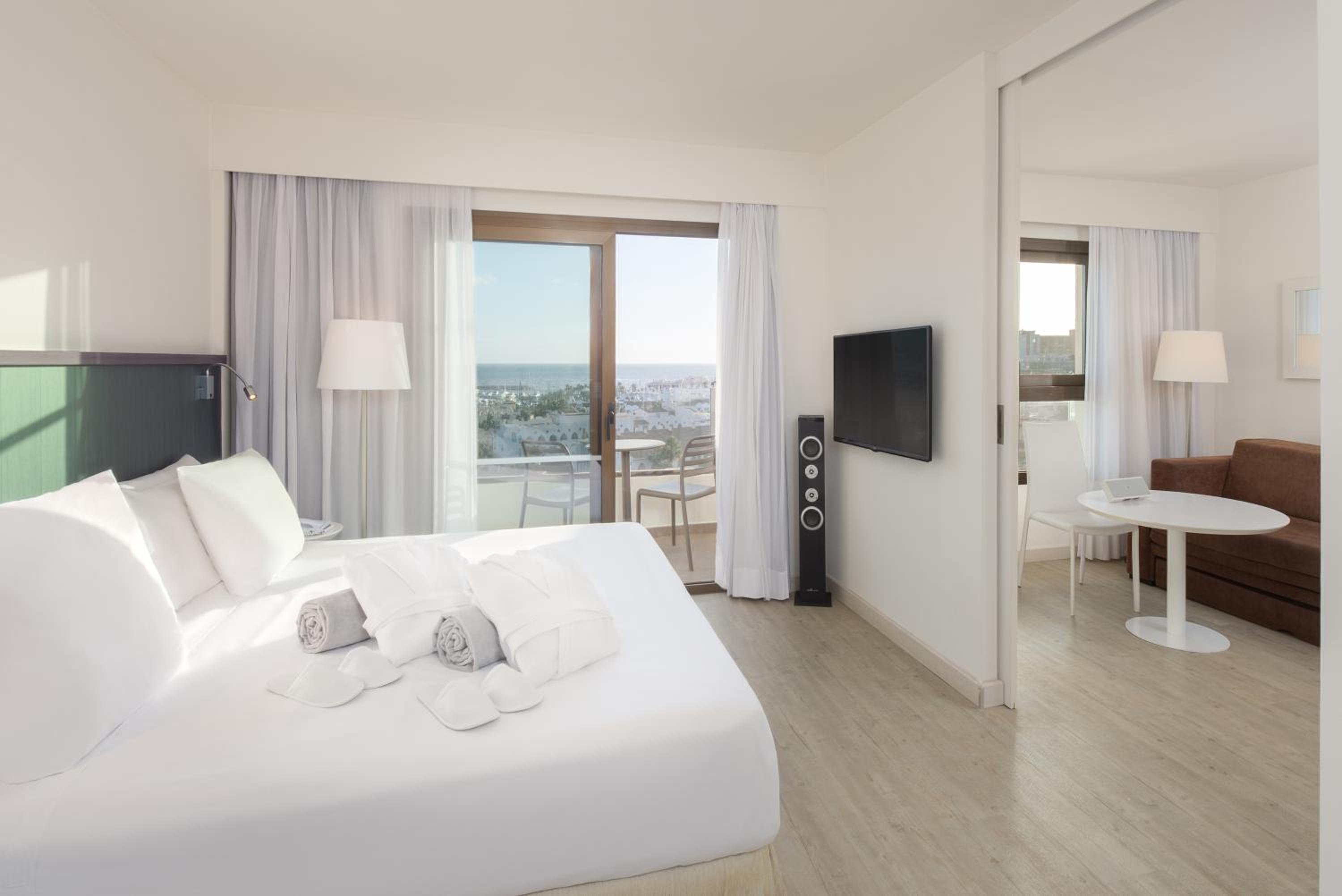 Suite de lujo con vista al mar