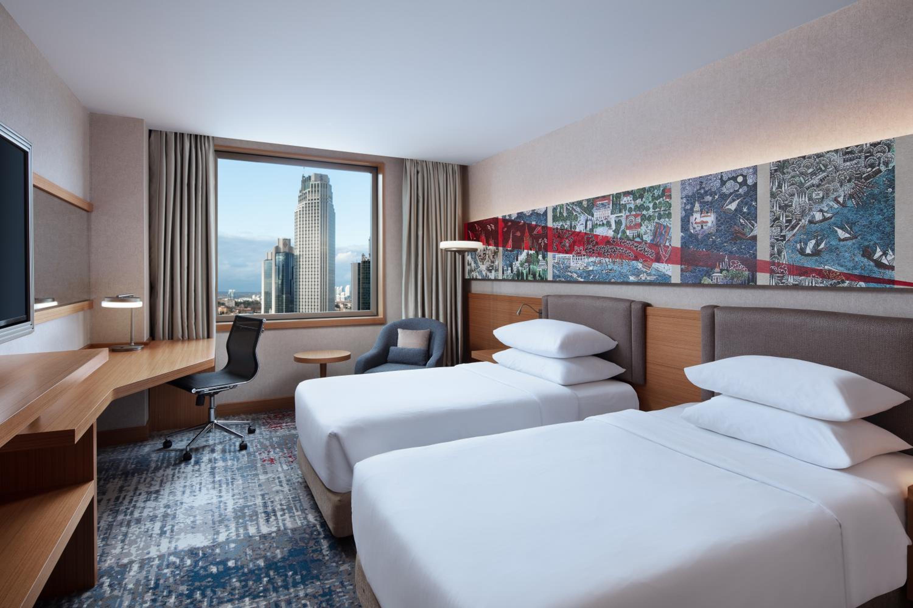 Superior Twin Room with City View