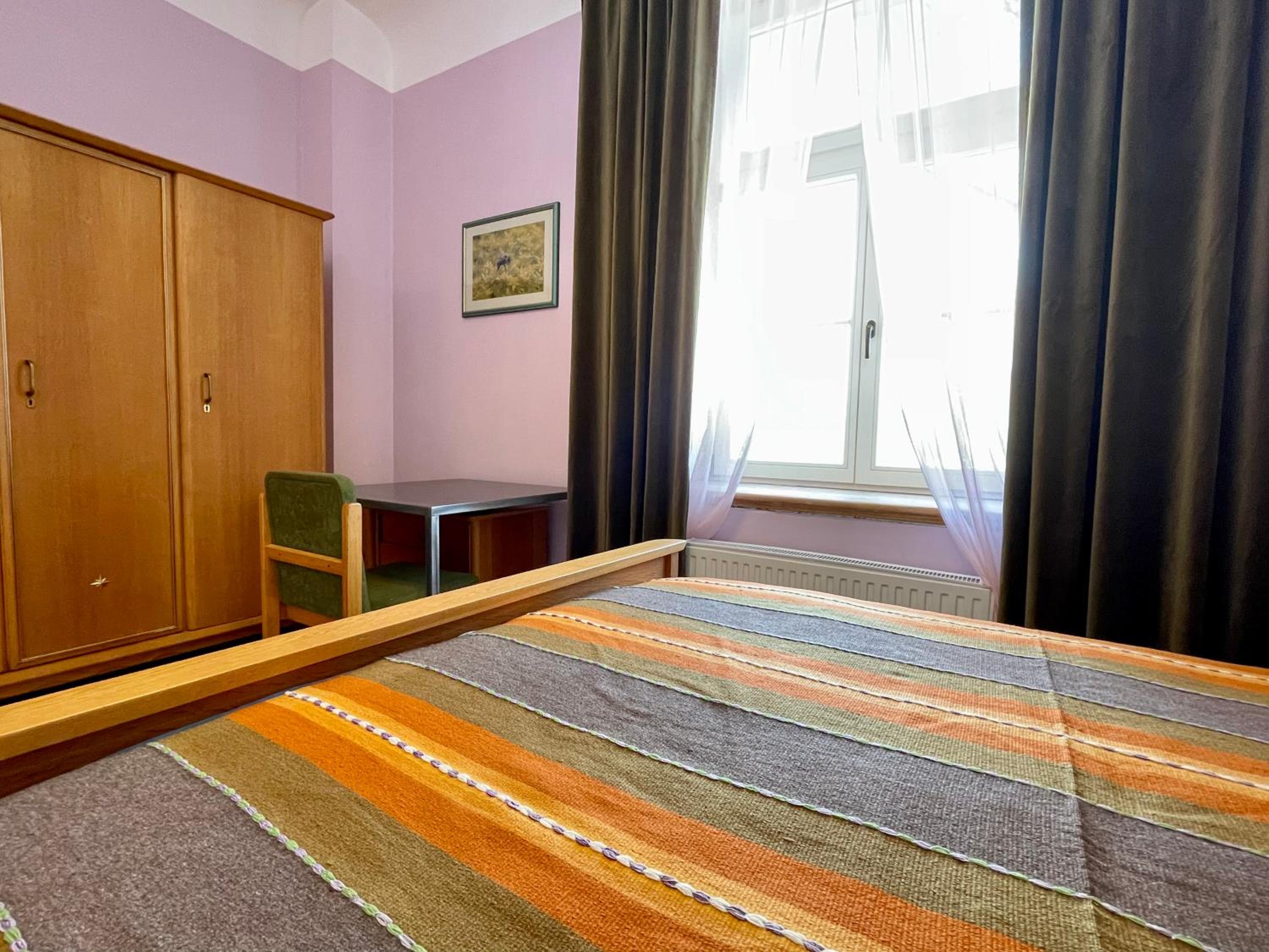 Standard Double Room - Photo 3