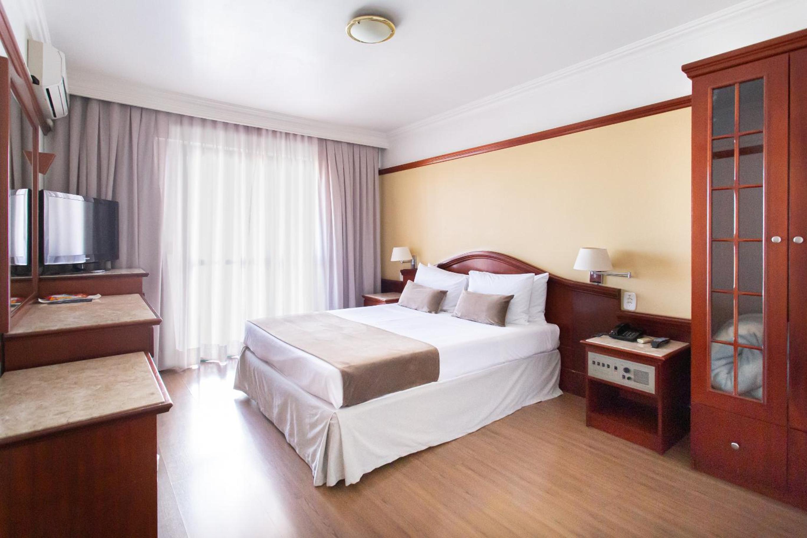 Luxury Double Room (Couple) - Photo 2