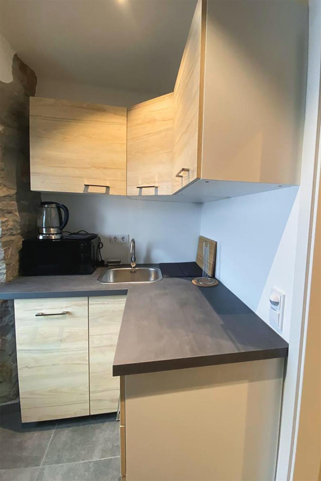 Family Room - Photo 8