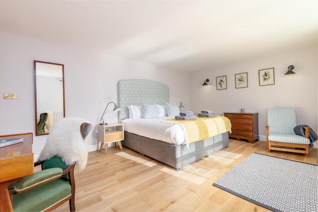 One-Bedroom House photo 1