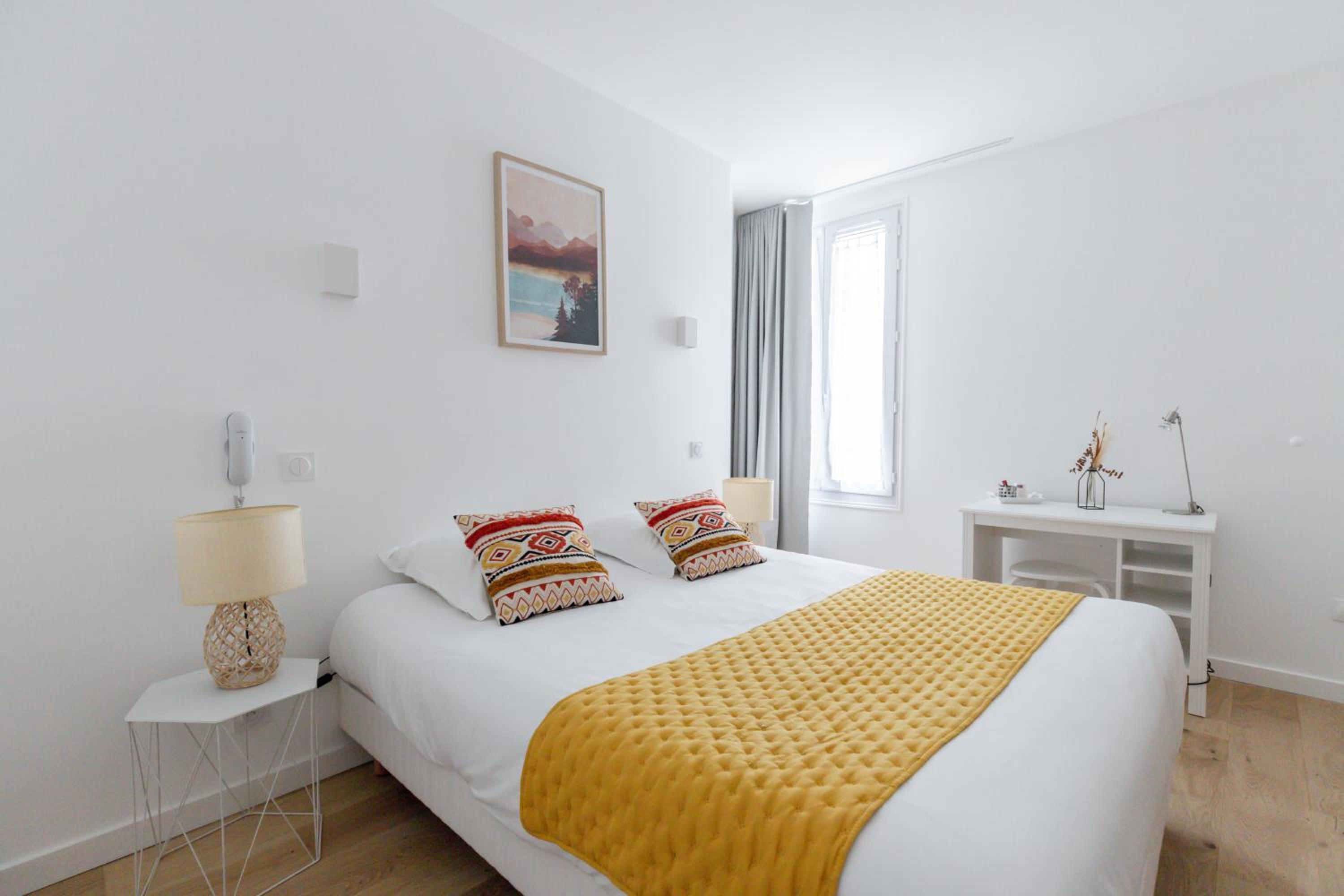 Double Room - Photo 1