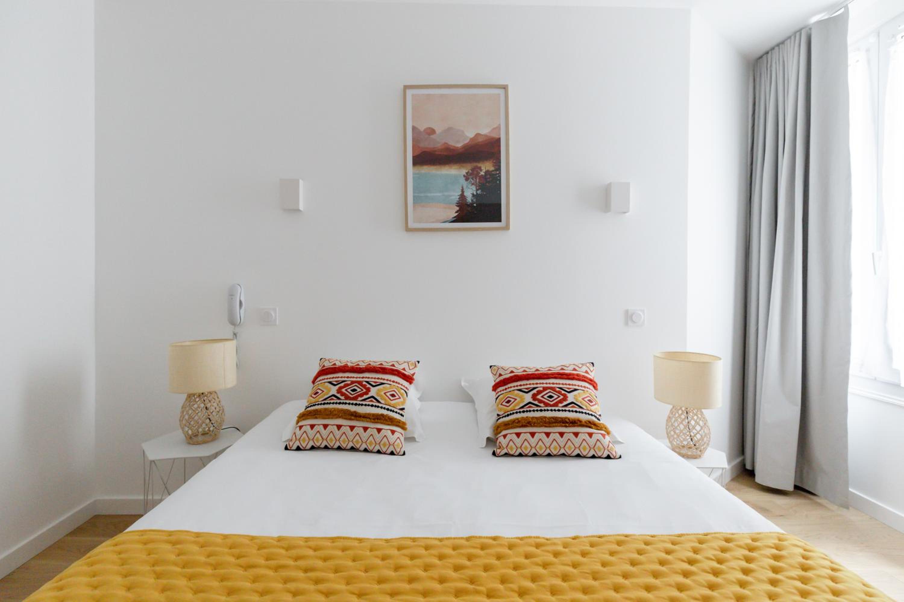 Double Room - Photo 21