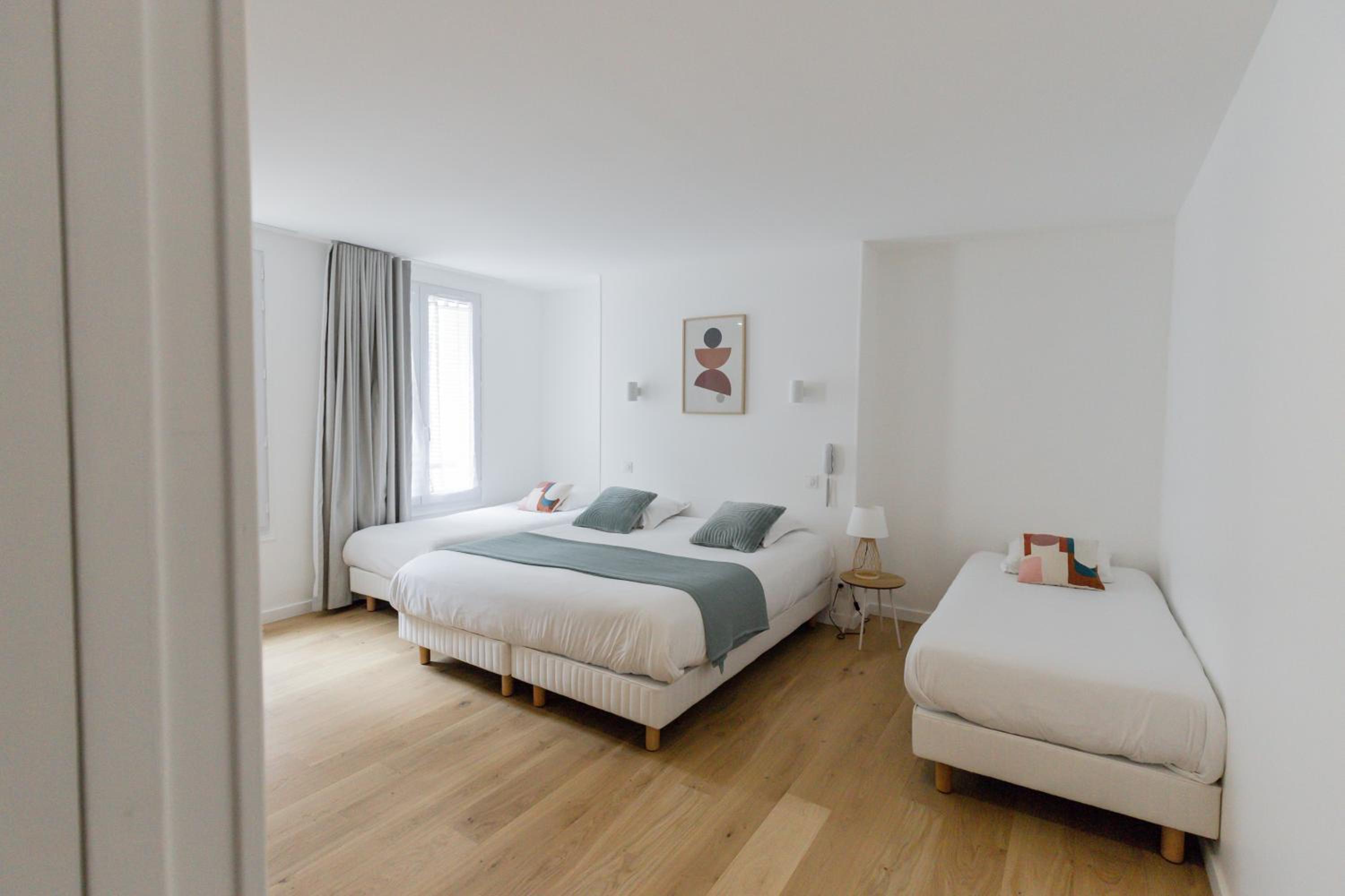 Quadruple Room - Photo 2