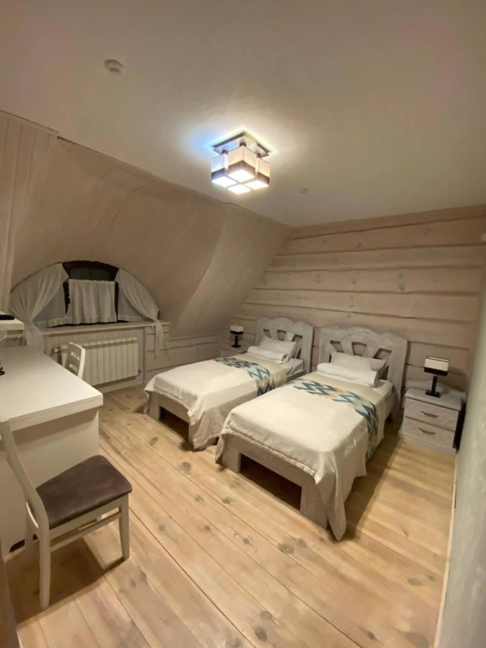 Standard Double or Twin Room photo 1