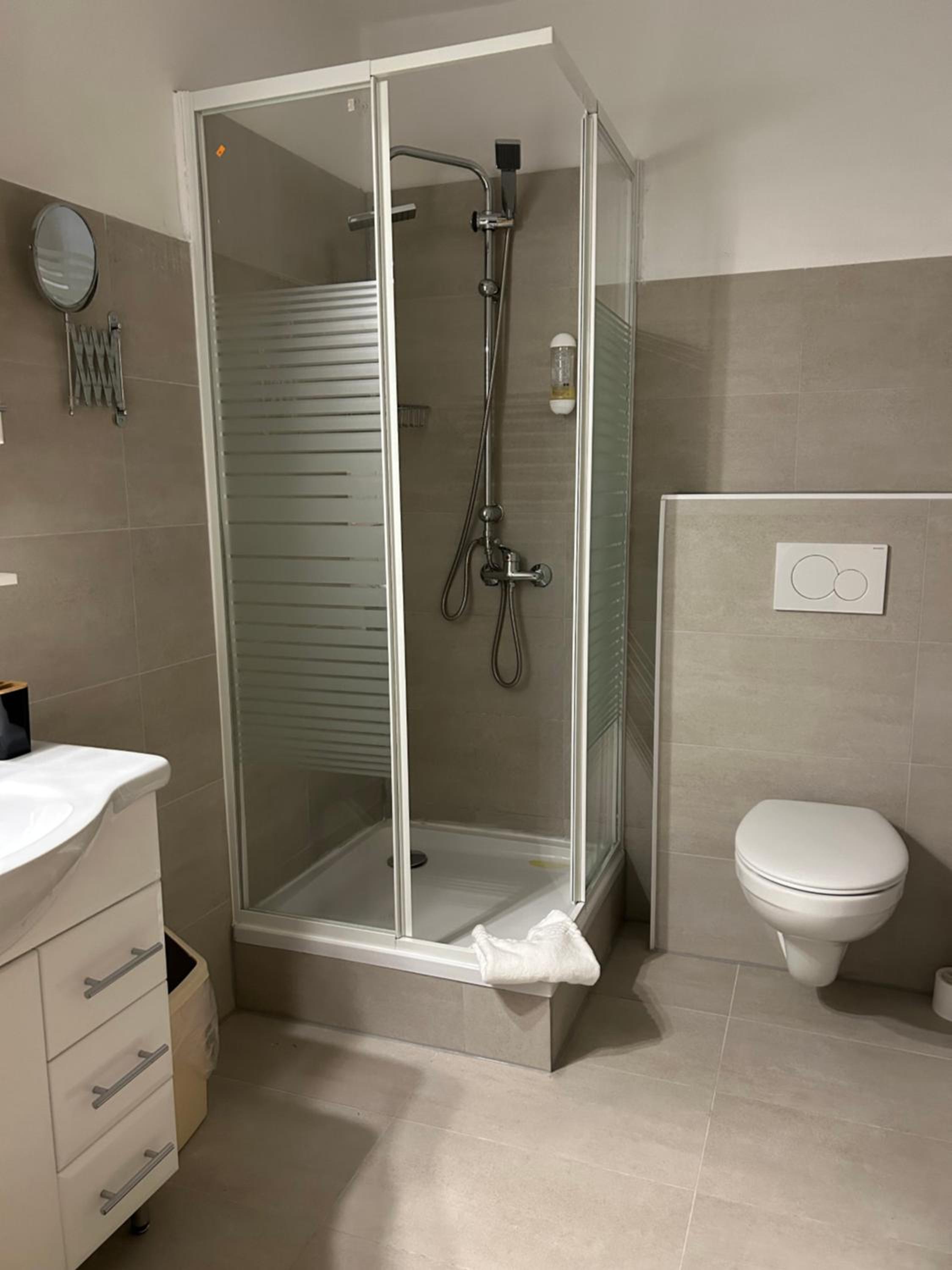 Quadruple Room with Balcony photo 3