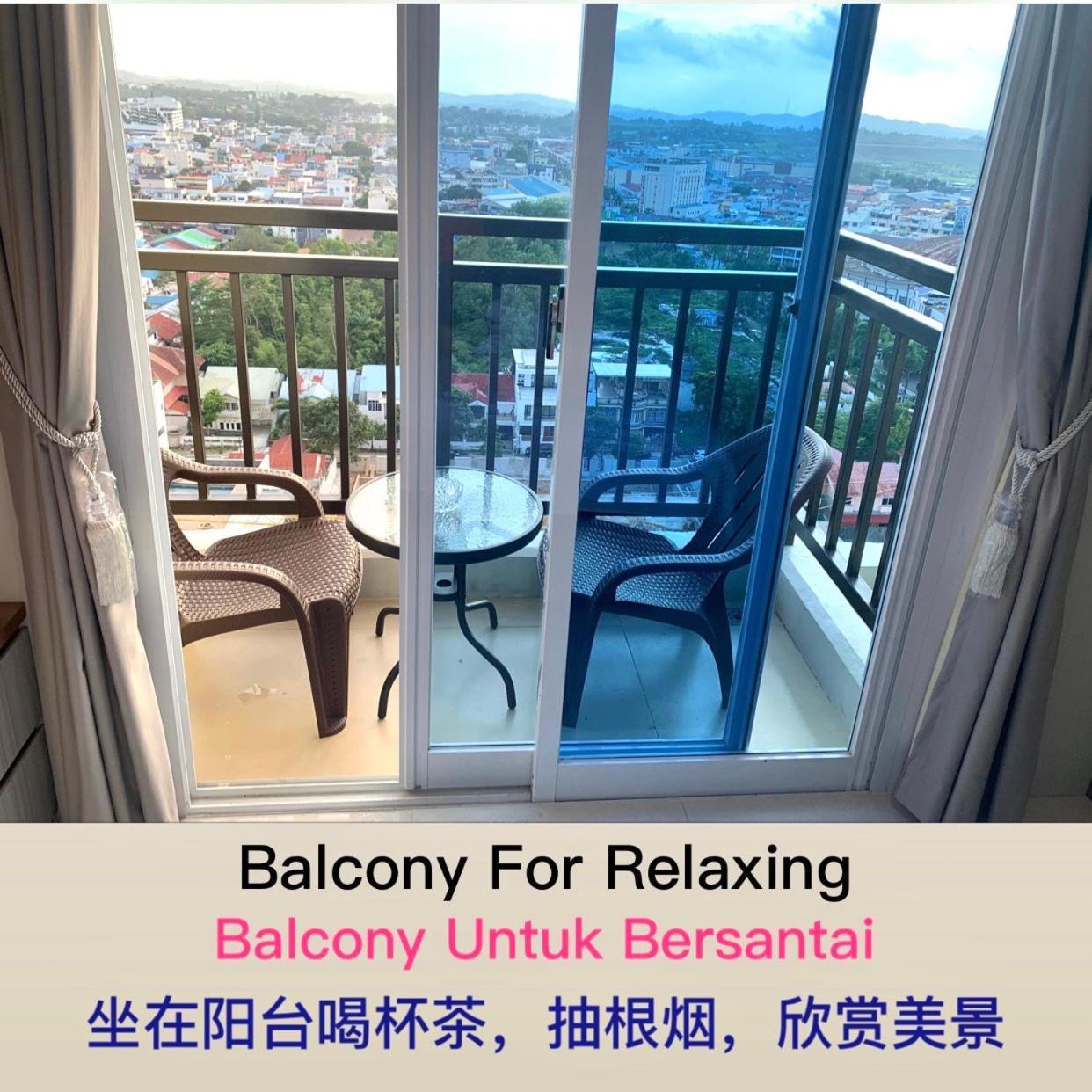 One-Bedroom Apartment - Photo 12