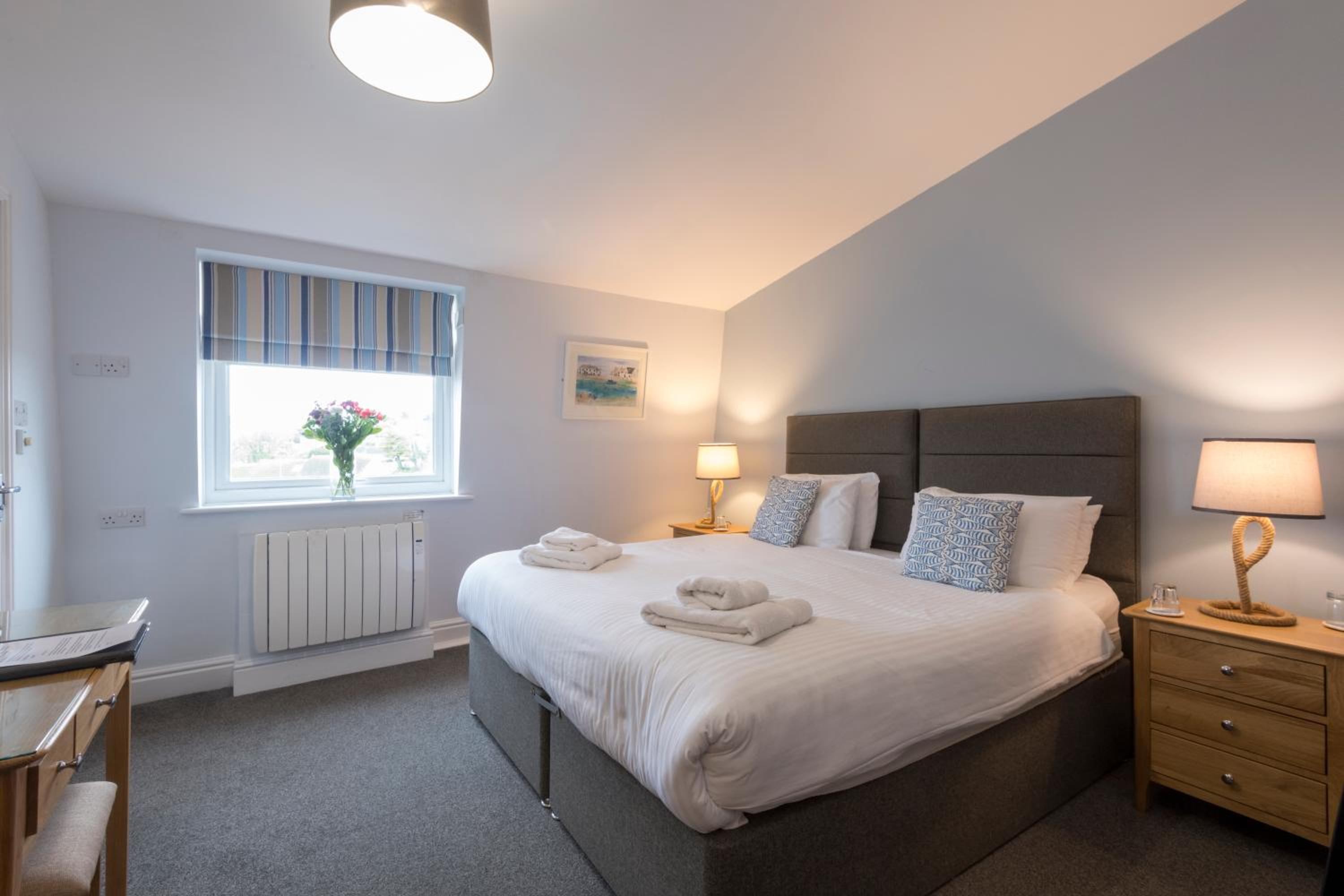 Family Room with One Double Bed and One Single Bunk Bed - Non-Smoking