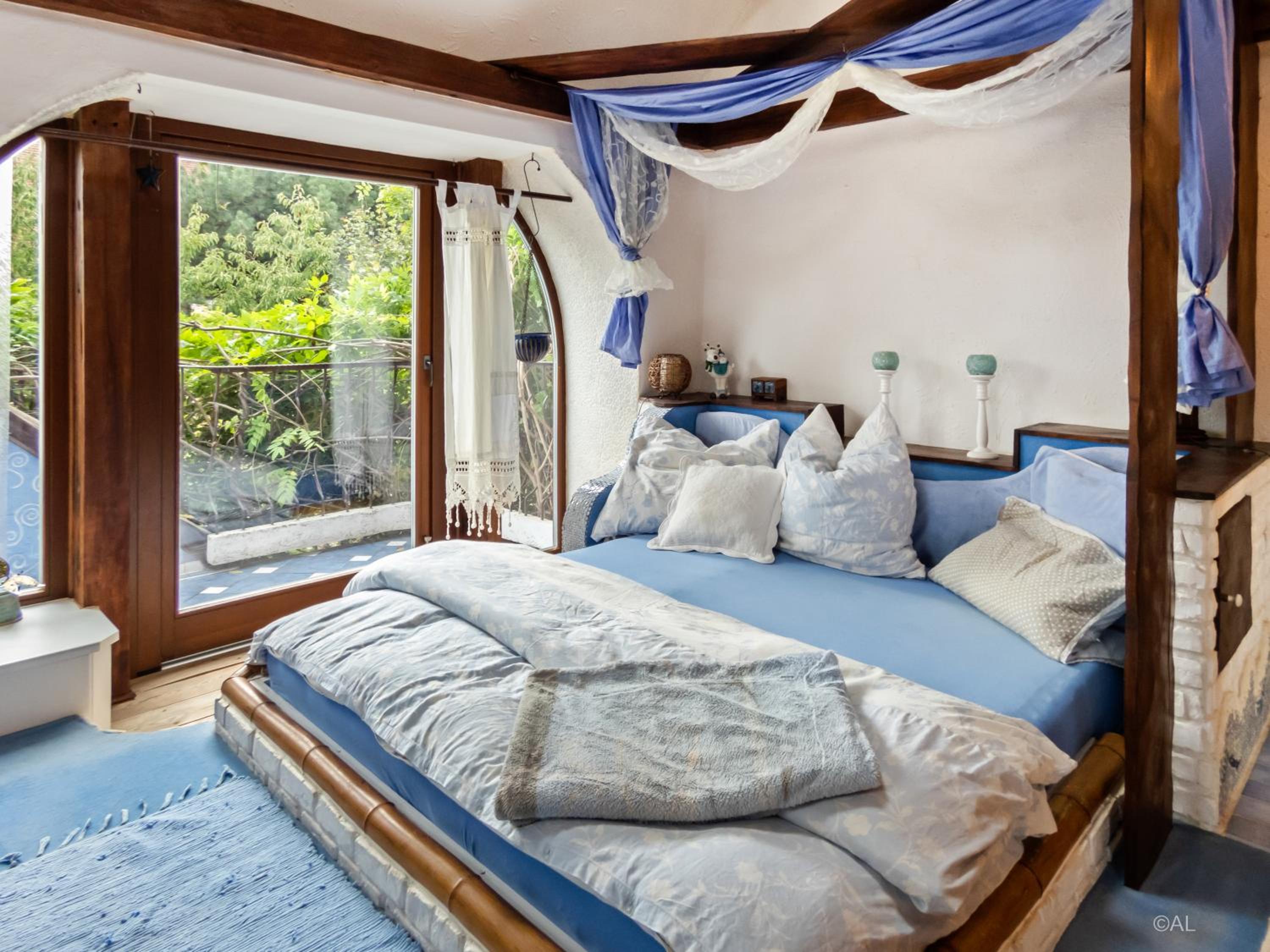 Double Room With Private Bathroom - Photo 8