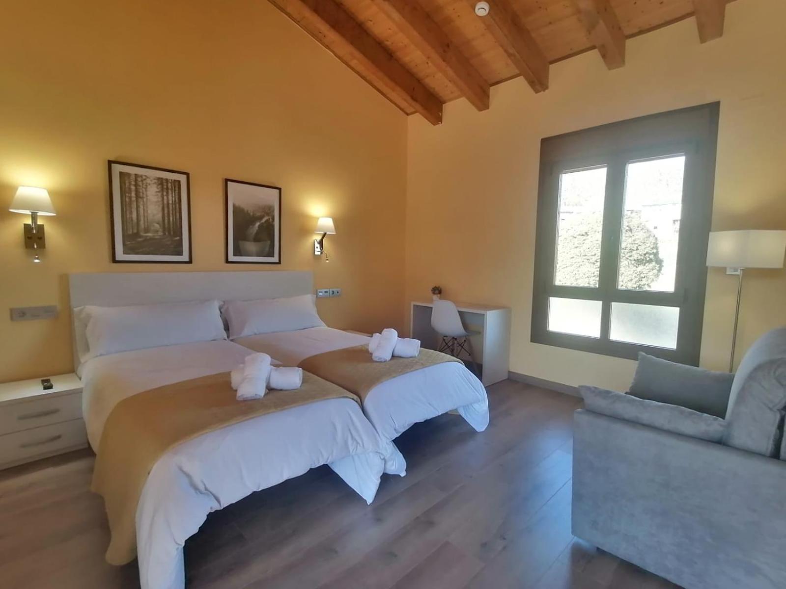 Habitación Doble con Cama Supletoria