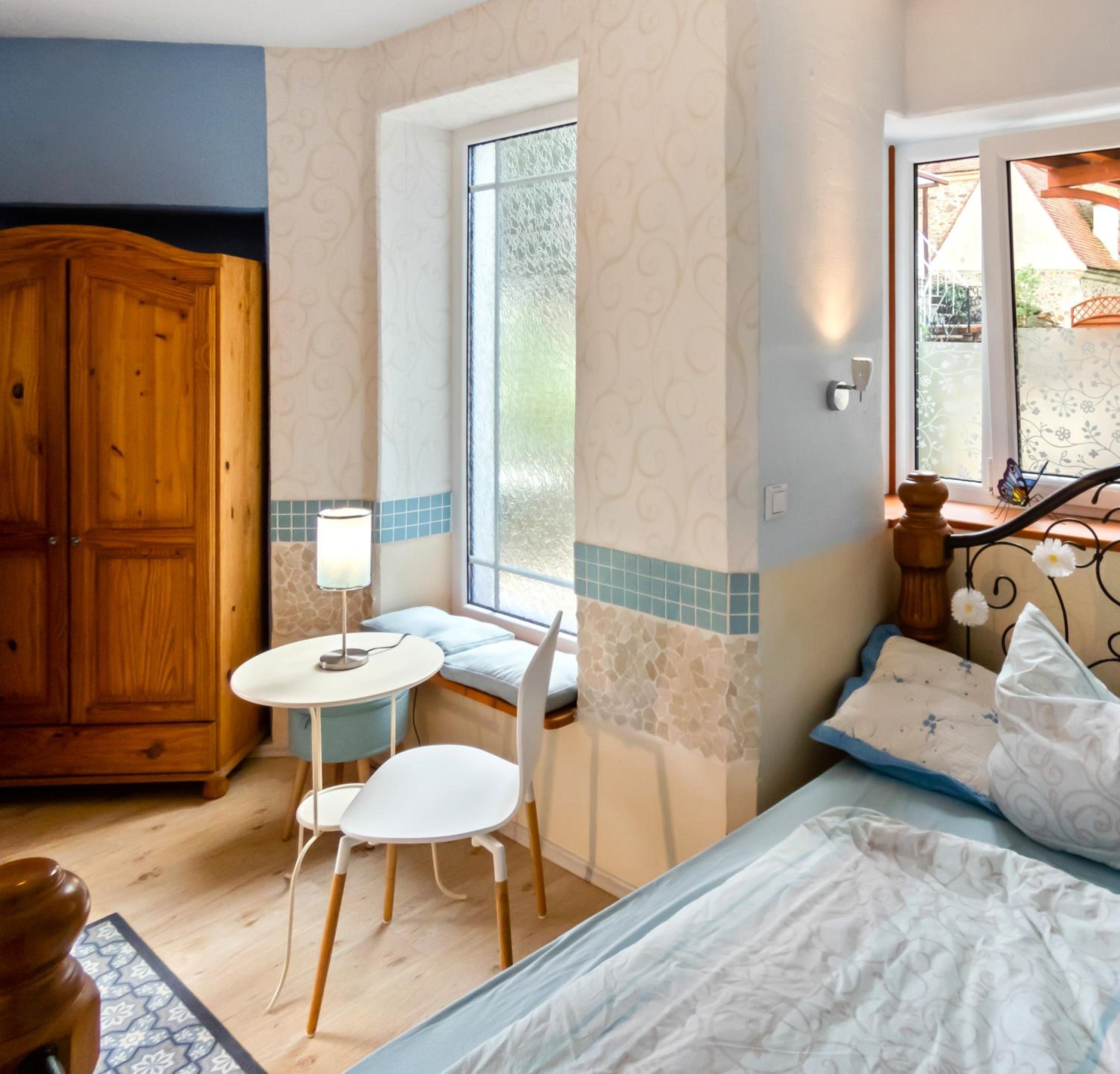 Double Room With Private Bathroom - Photo 11