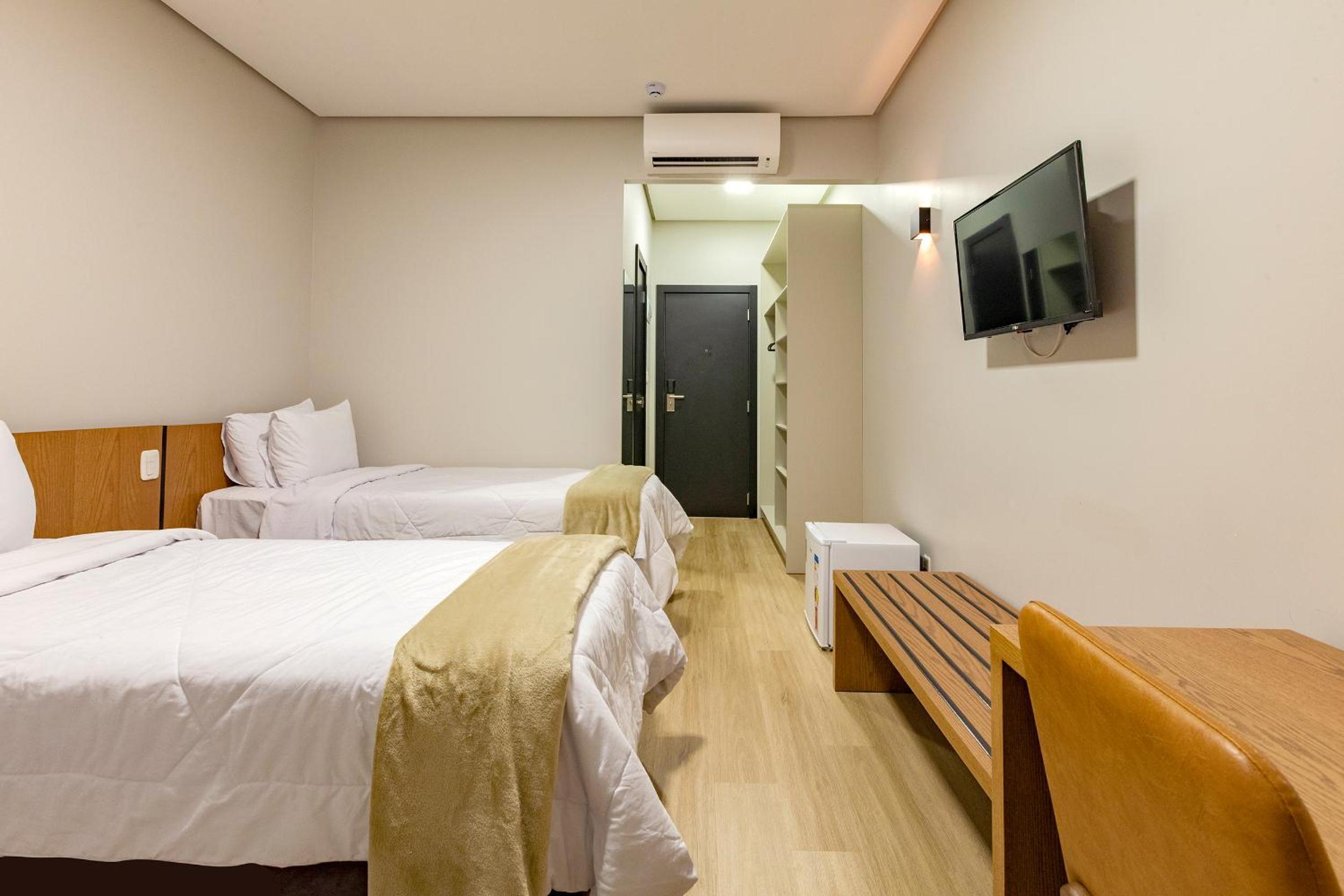 Luxury Triple Room photo 3